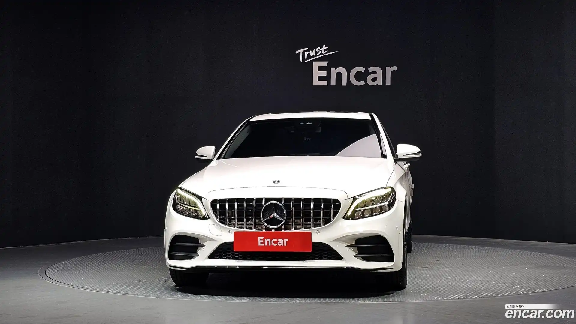 C-Class Mercedes-Benz 2019.5-OUTER-003