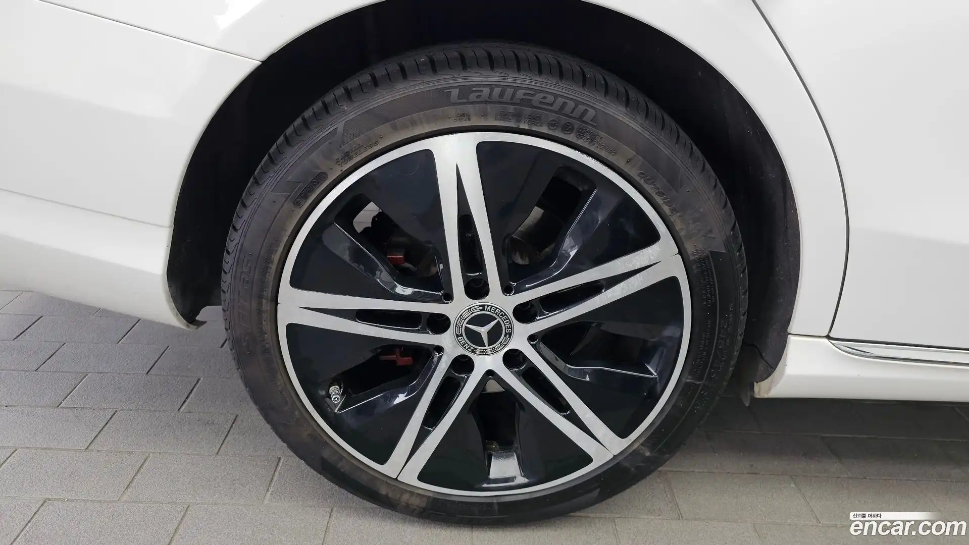 C-Class Mercedes-Benz 2019.5-OUTER-005