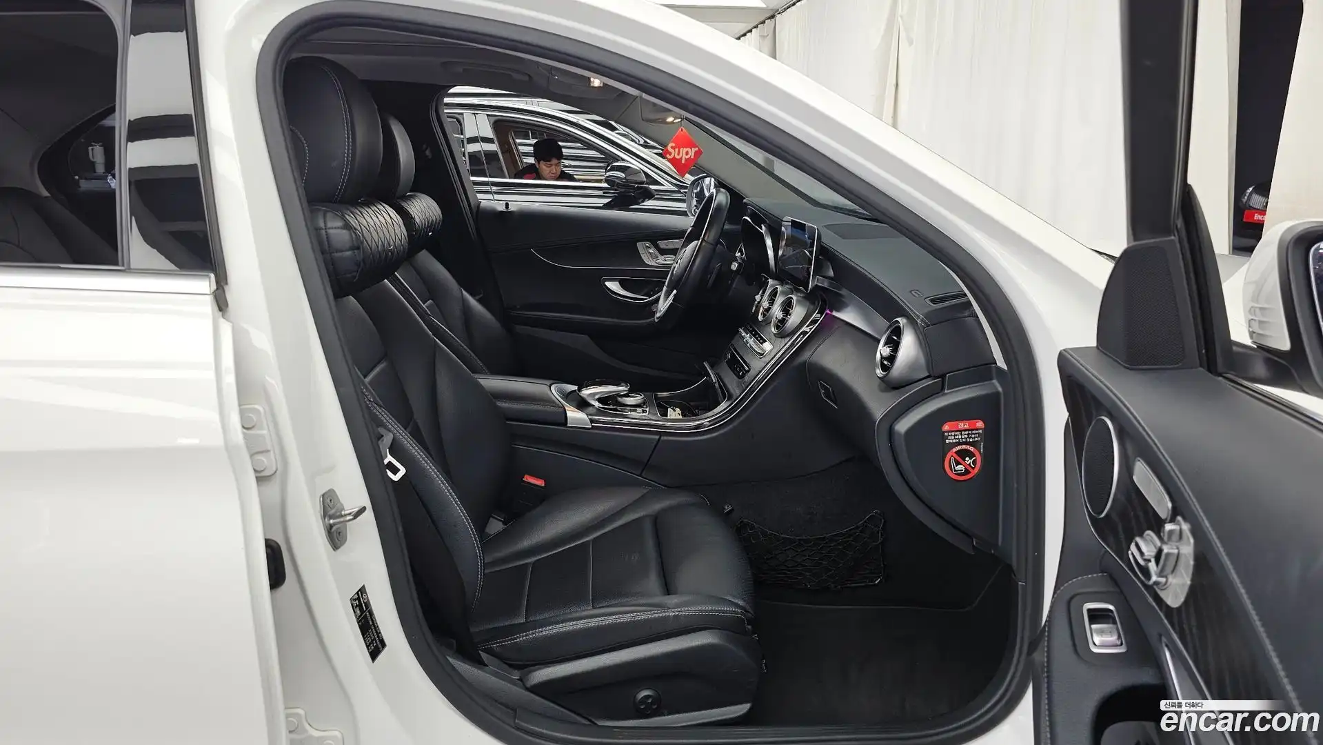 C-Class Mercedes-Benz 2019.5-OPTION-015