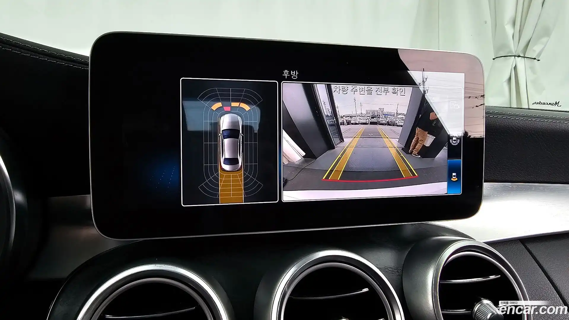 C-Class Mercedes-Benz 2019.5-OPTION-020