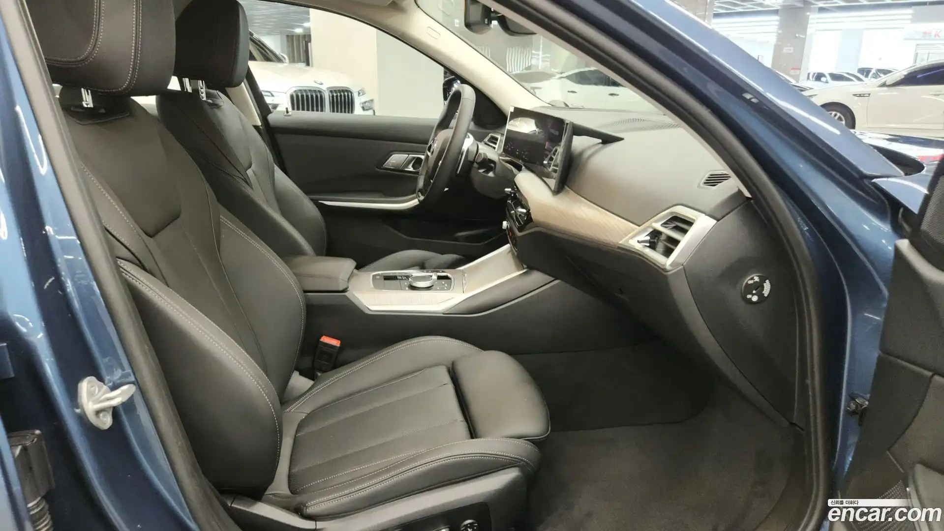 3-Series BMW 2025.8-OPTION-016