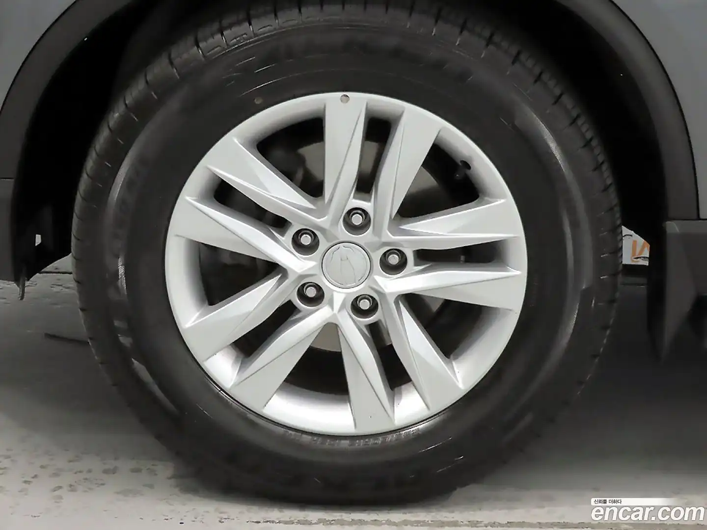 Rexton KG Mobility 2019.6-OPTION-024