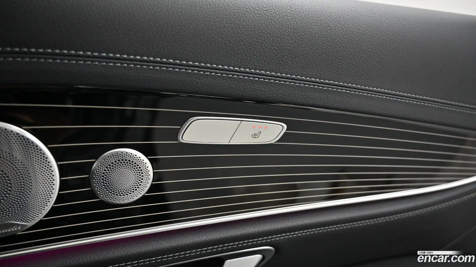 E-Class Mercedes-Benz 2018.0-OPTION-020