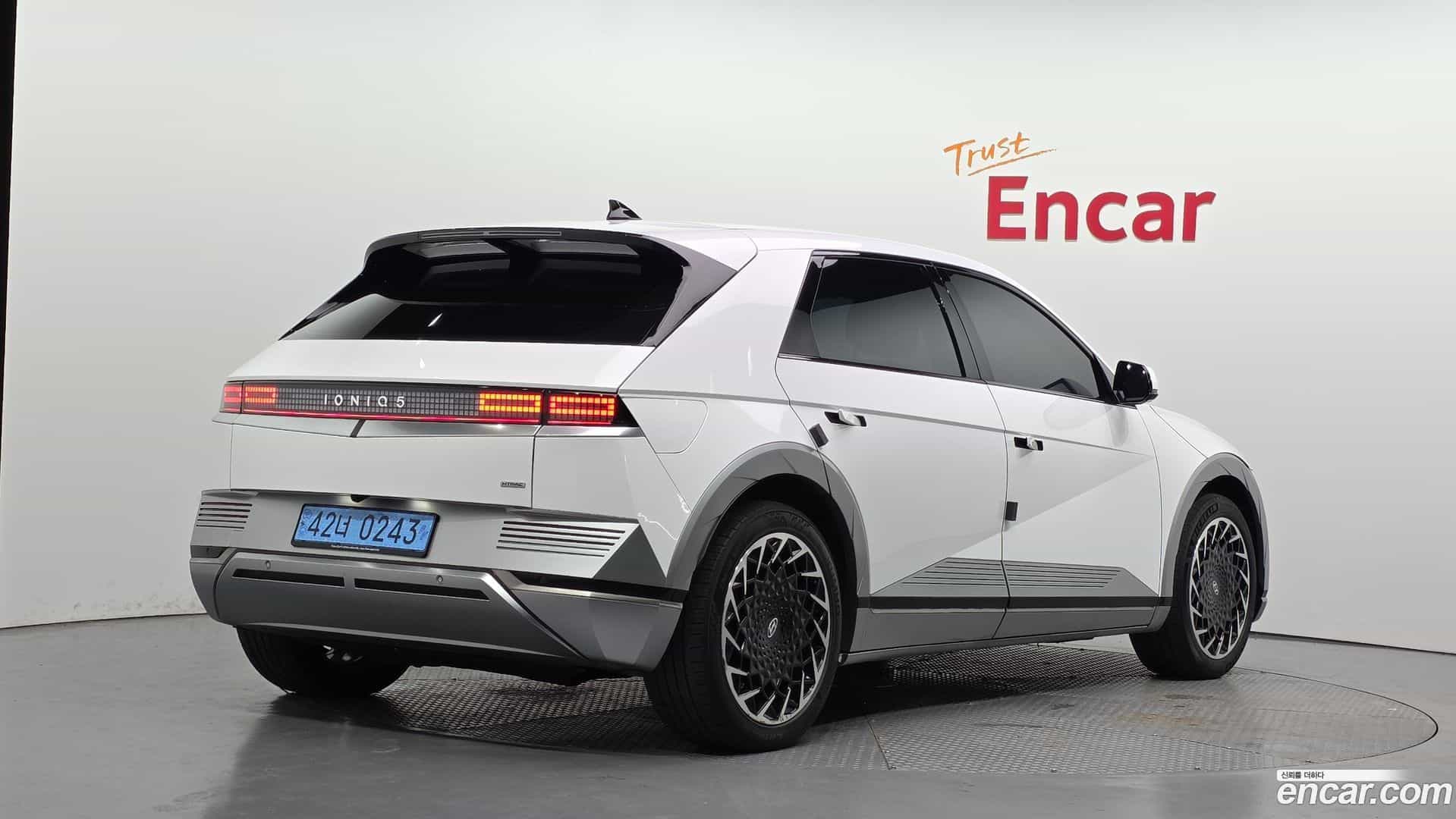 Ioniq5 Hyundai 2022.5-OUTER-002