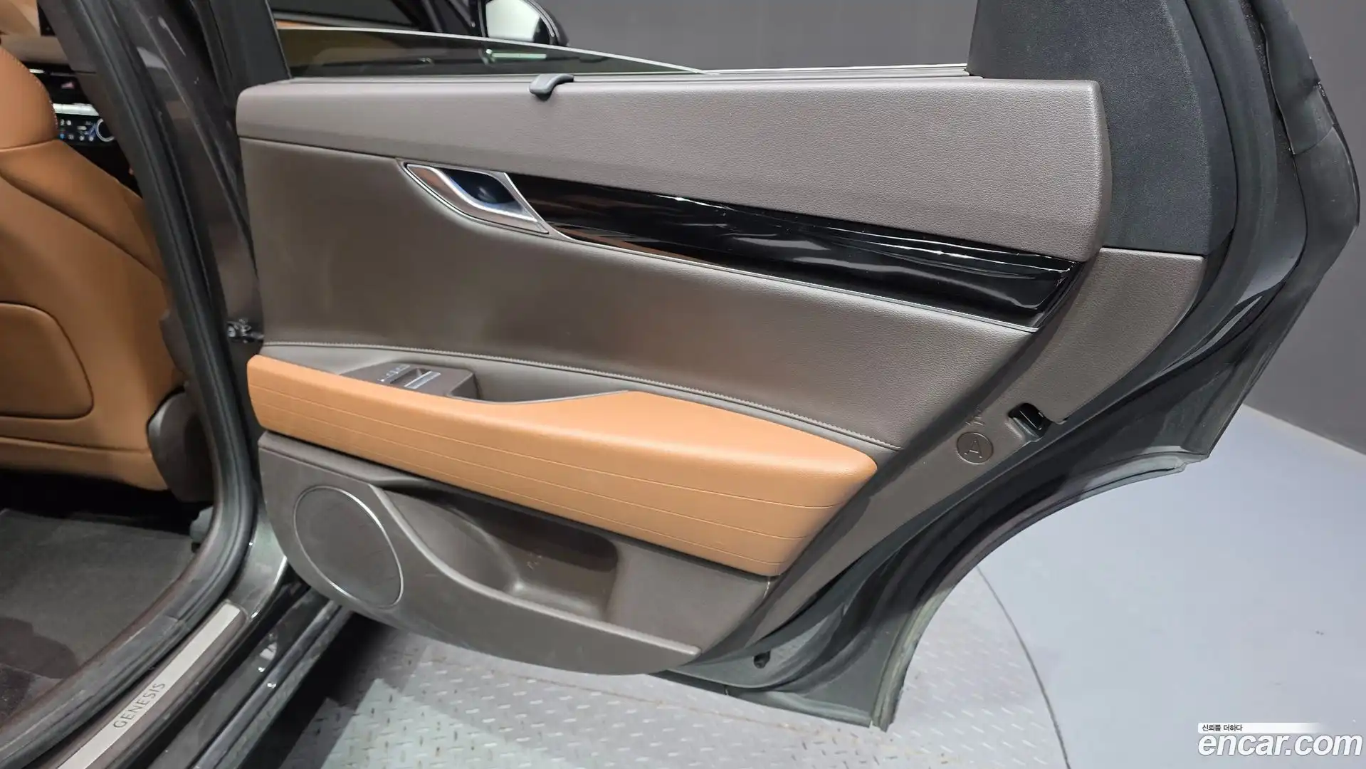 G80 Genesis 2021.9-INNER-035
