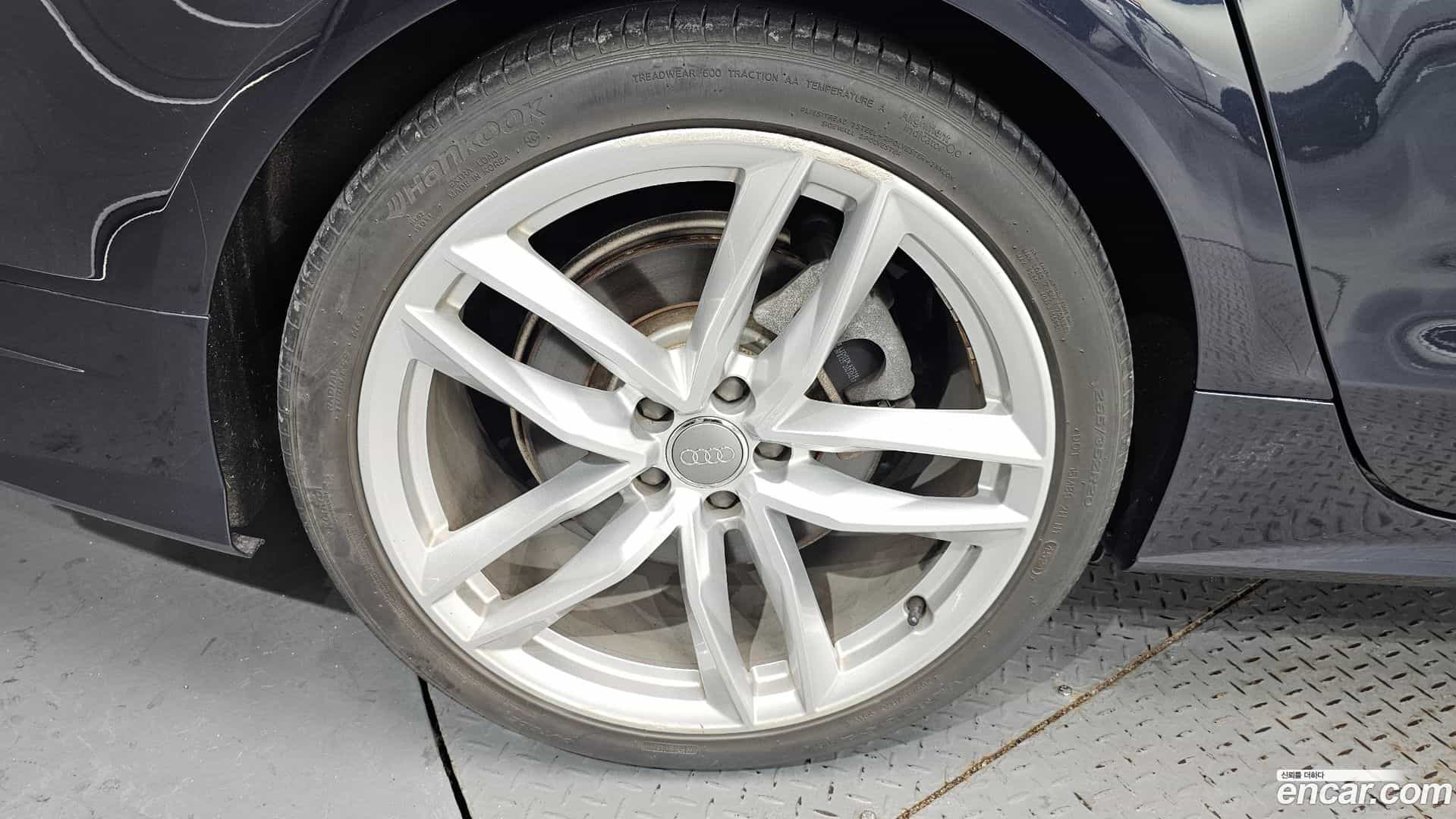 A7 Audi 2016.0-OUTER-005