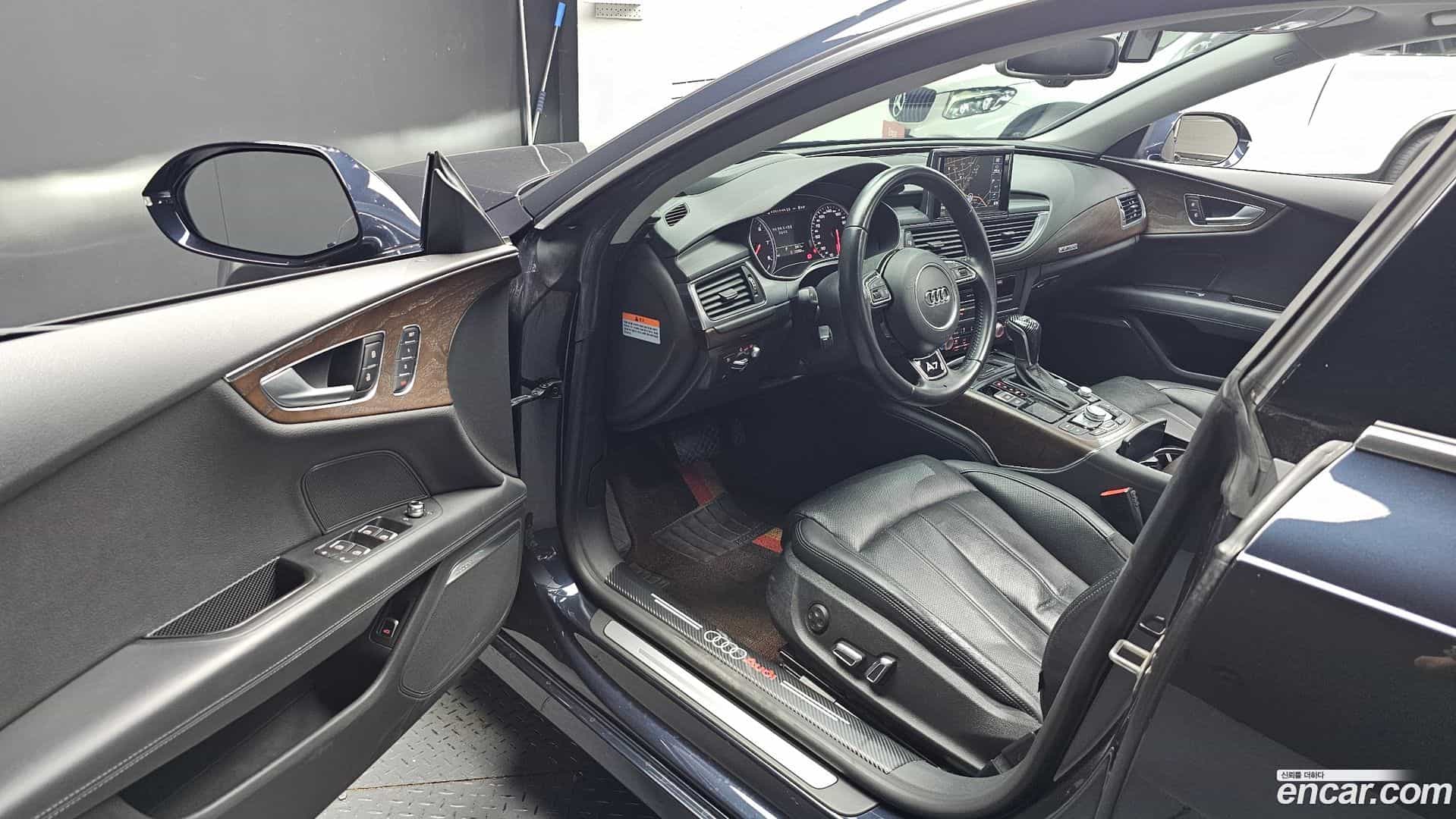 A7 Audi 2016.0-INNER-010