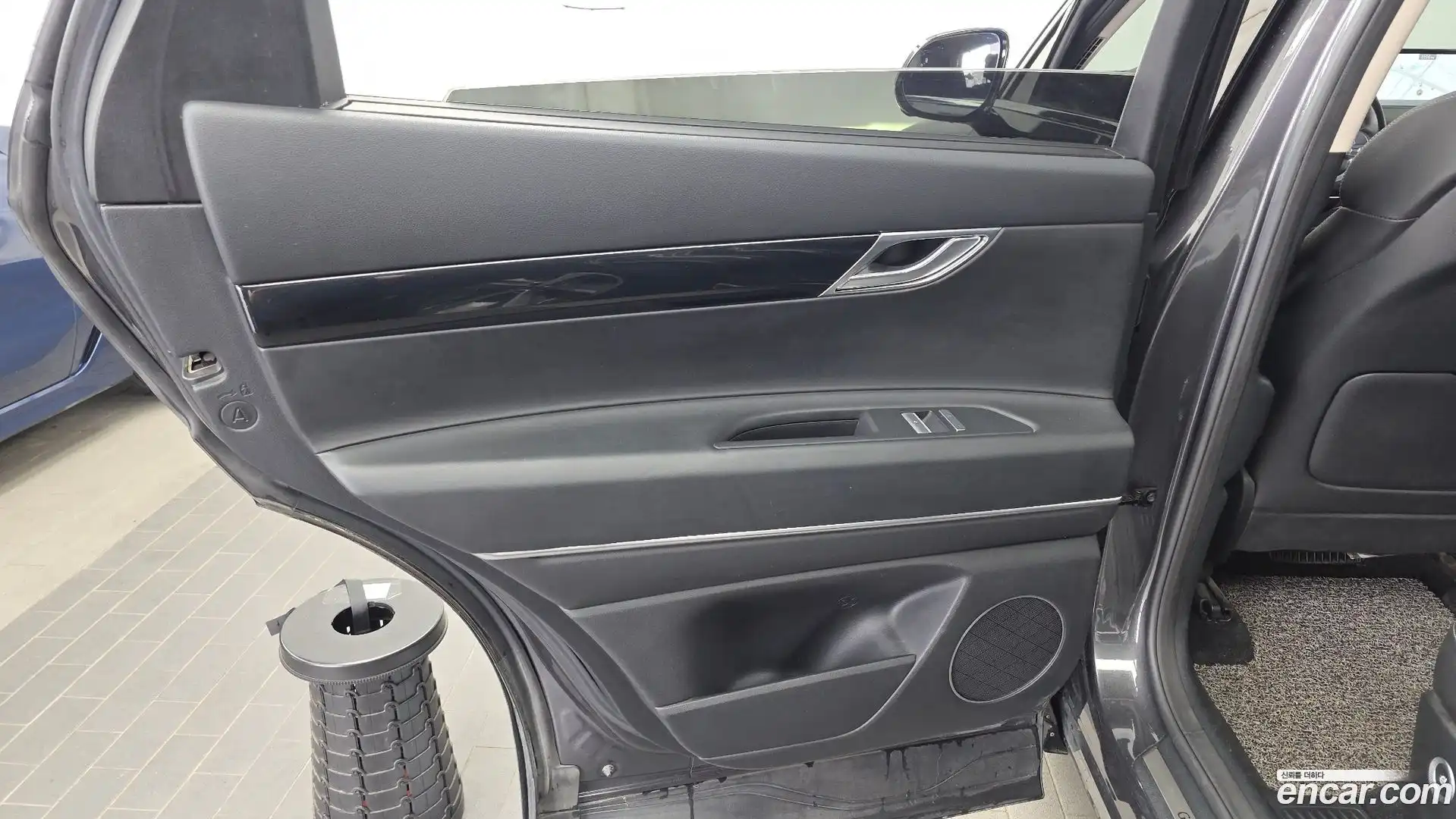 GV80 Genesis 2021.2-INNER-035