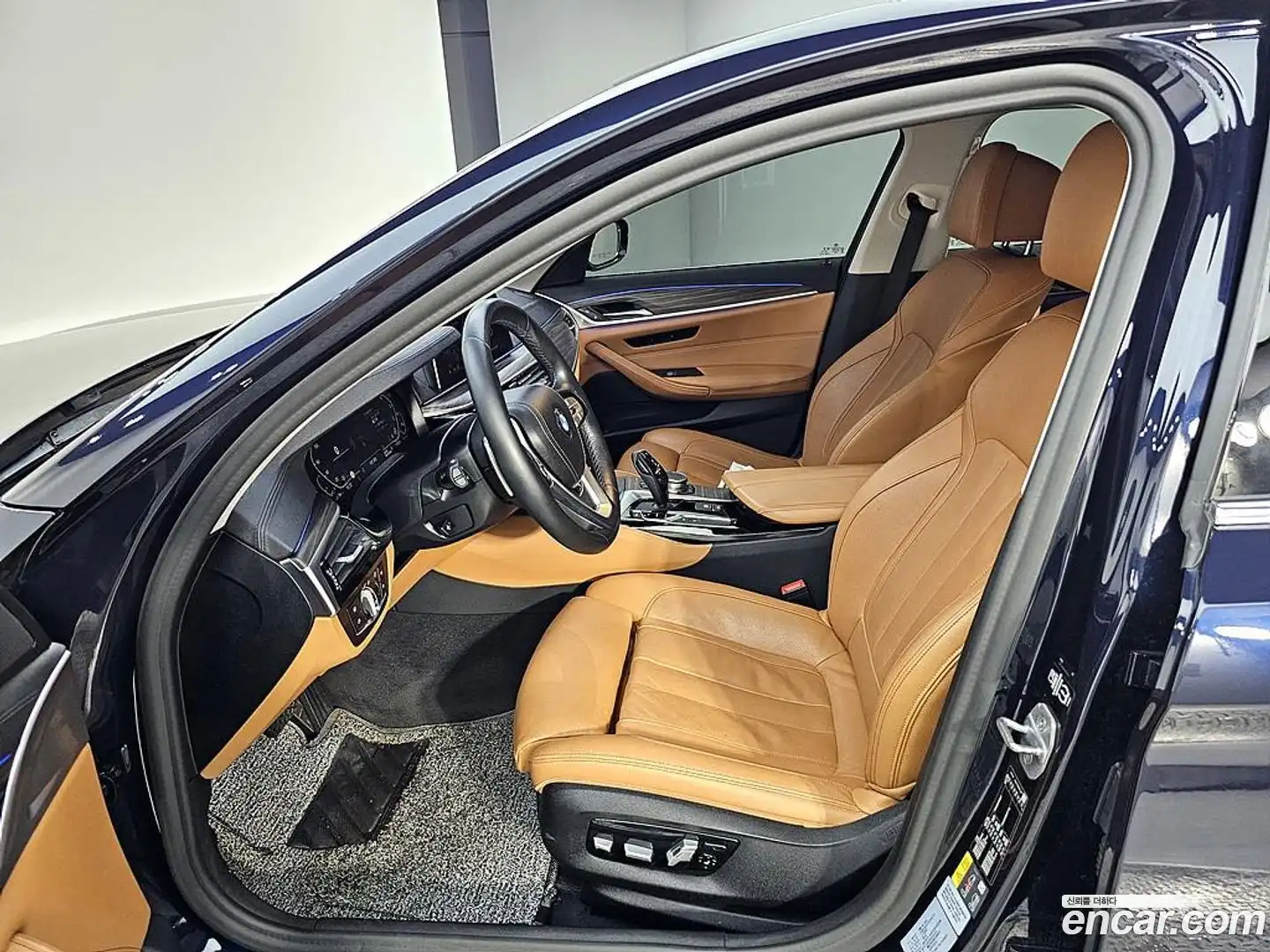 5-Series BMW 2019.11-INNER-008