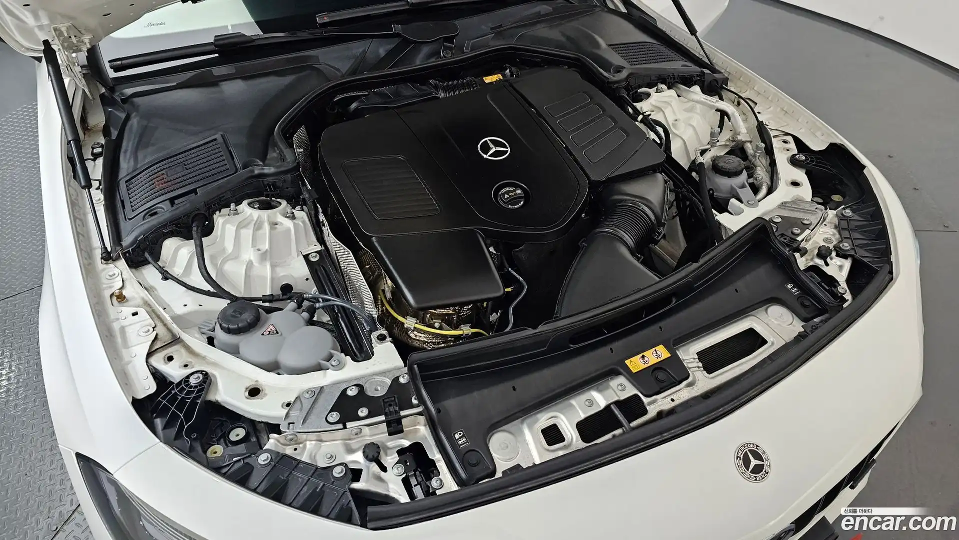 CLE-Class Mercedes-Benz 2024.7-OUTER-006
