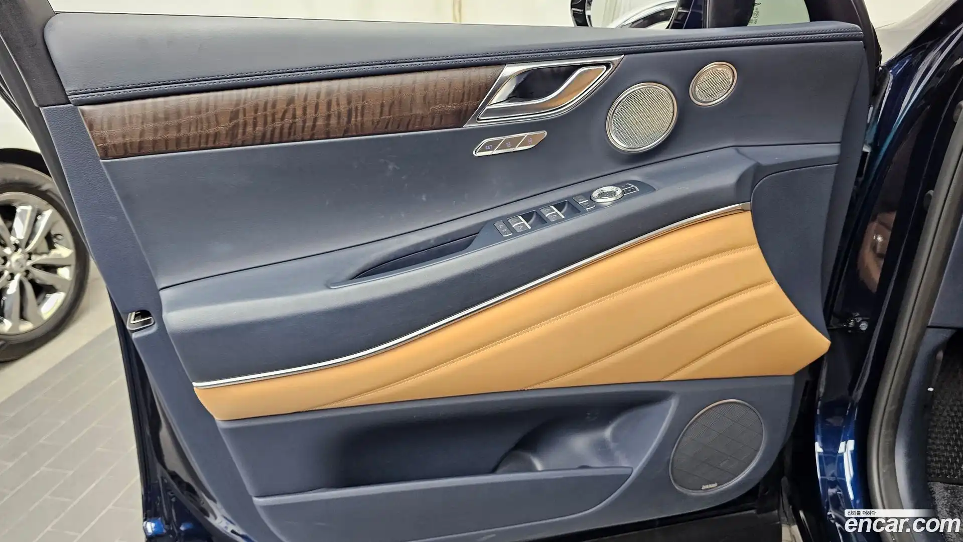 GV80 Genesis 2022.7-INNER-034