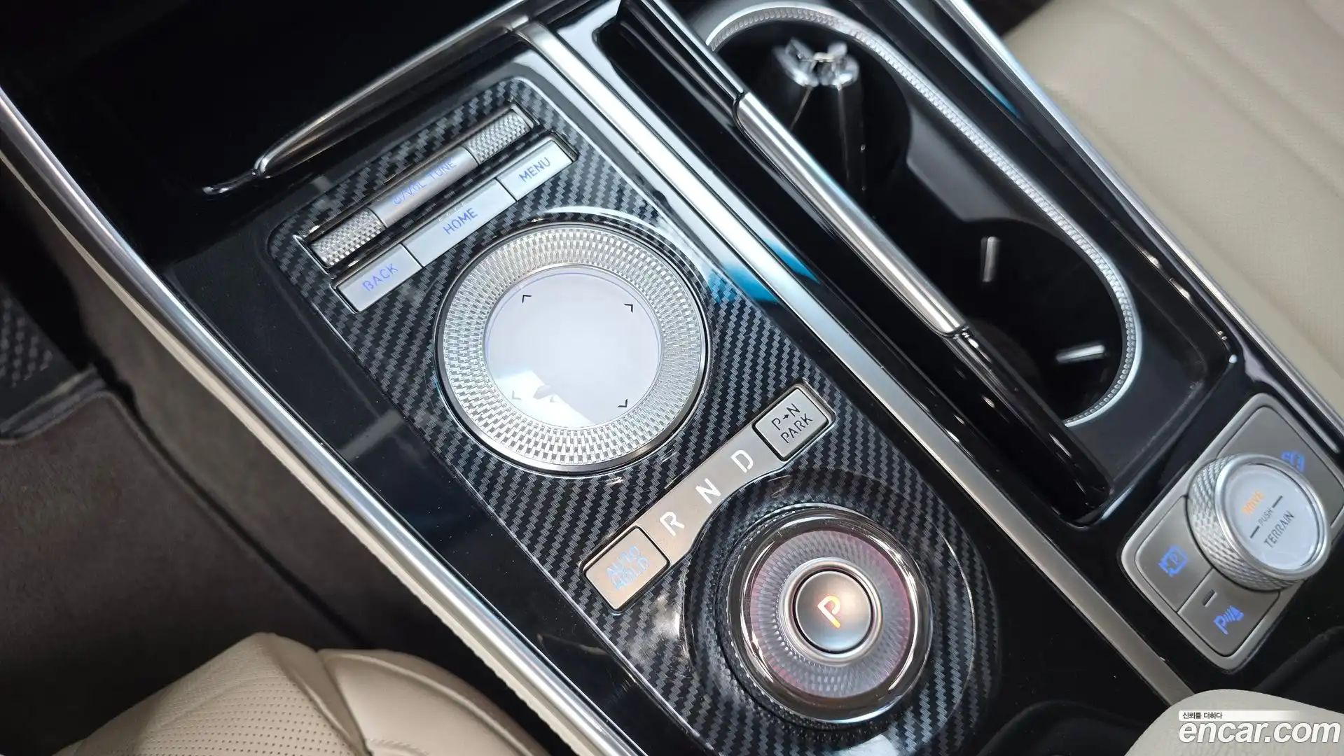 GV80 Genesis 2022.0-INNER-009