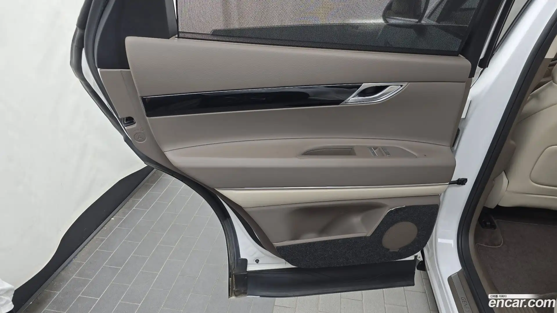 GV80 Genesis 2022.0-INNER-035