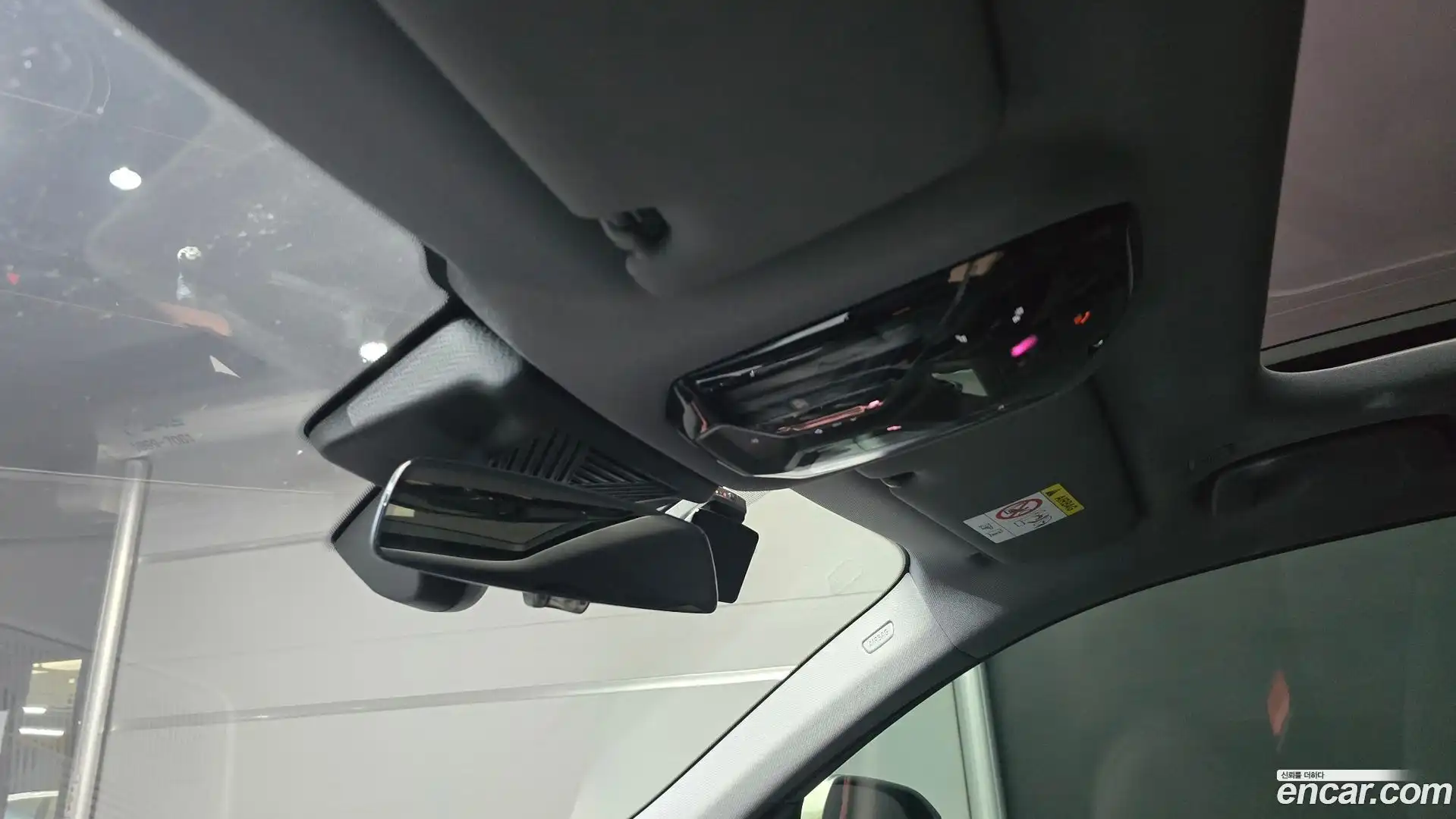 5-Series BMW 2025.7-OPTION-024