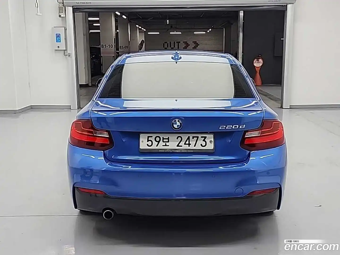 2-Series BMW 2014.6-OUTER-003