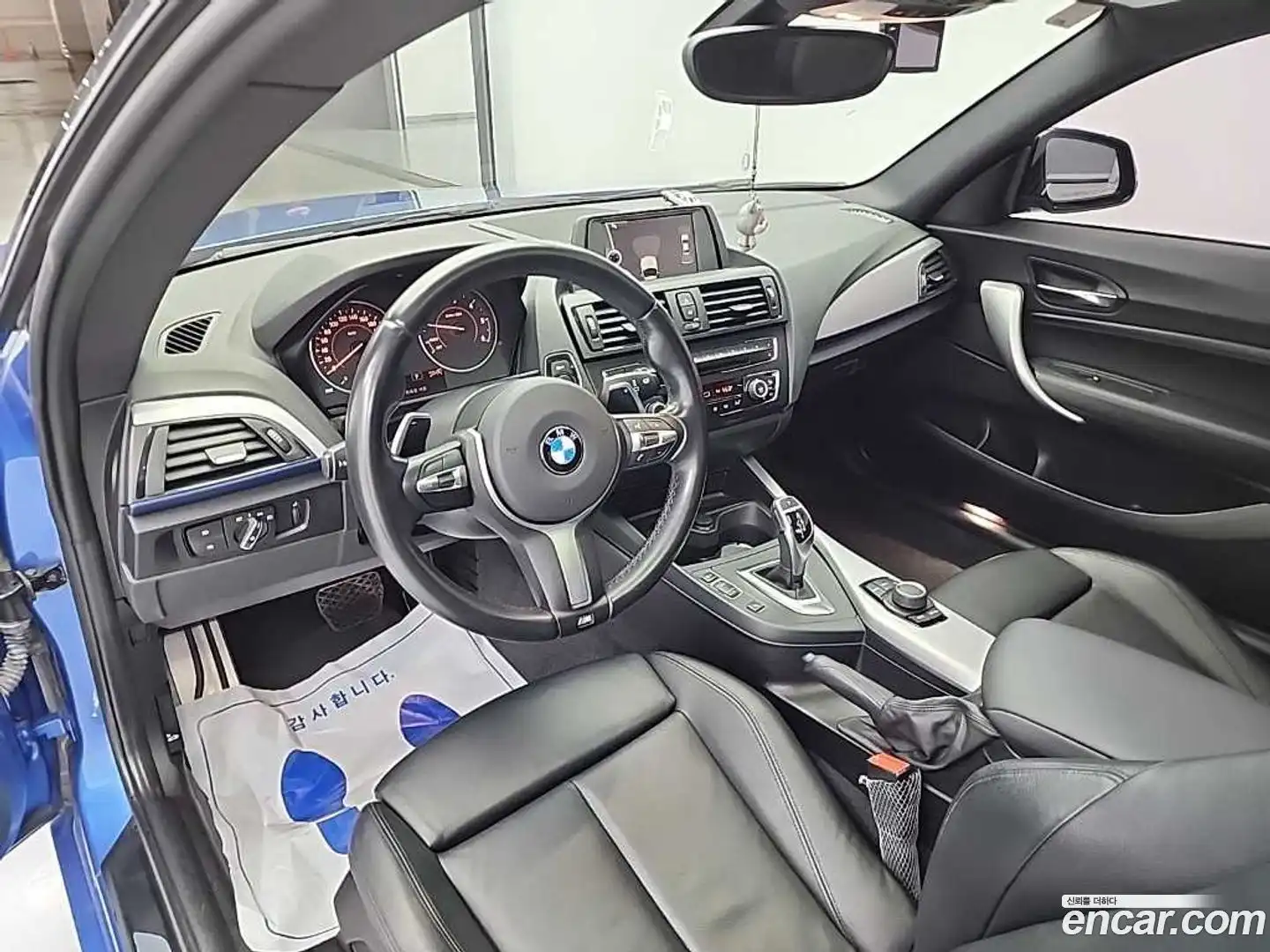 2-Series BMW 2014.6-INNER-007