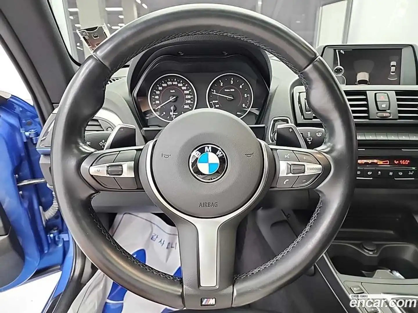 2-Series BMW 2014.6-INNER-009