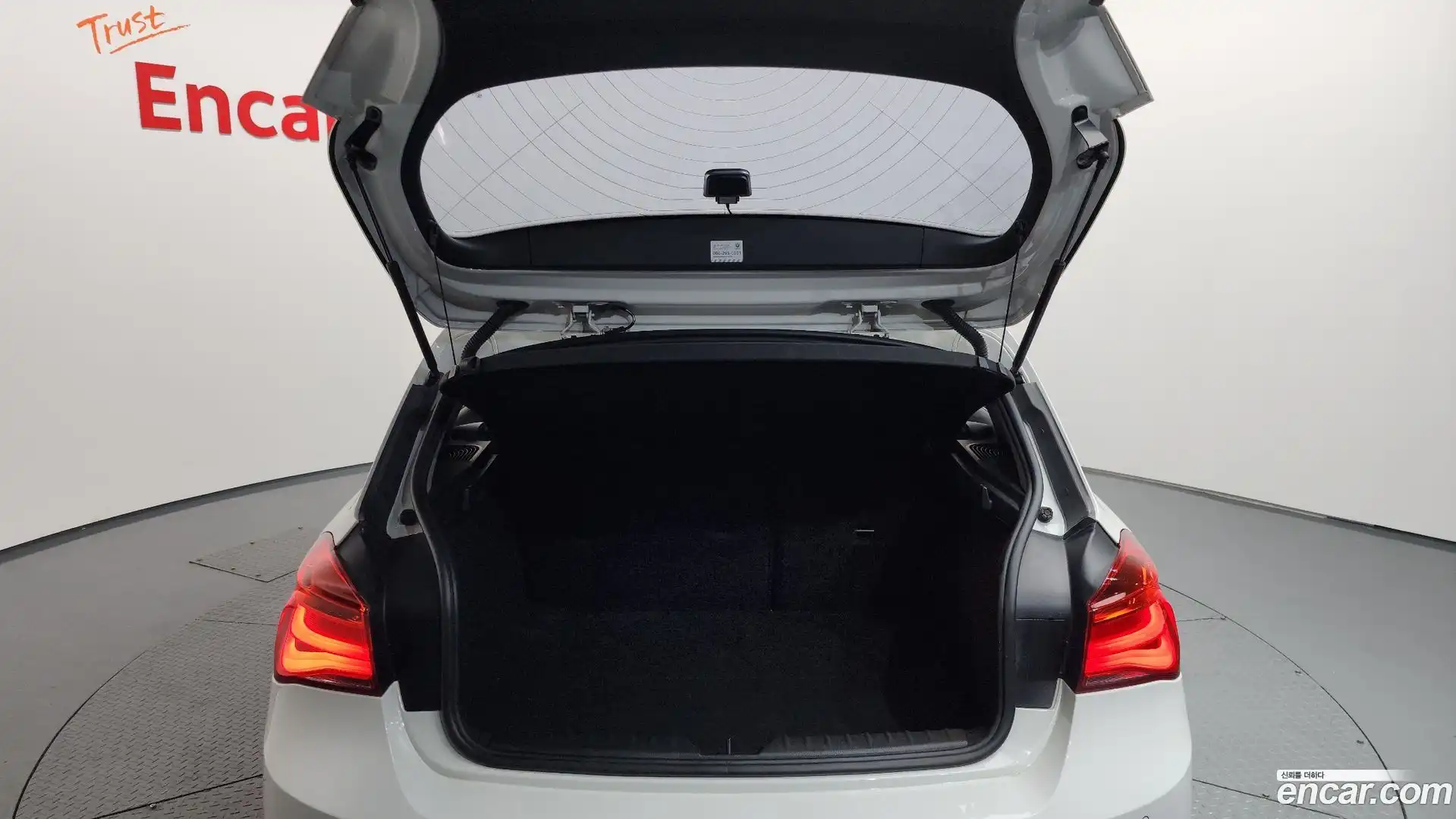 1-Series BMW 2018.4-OPTION-022