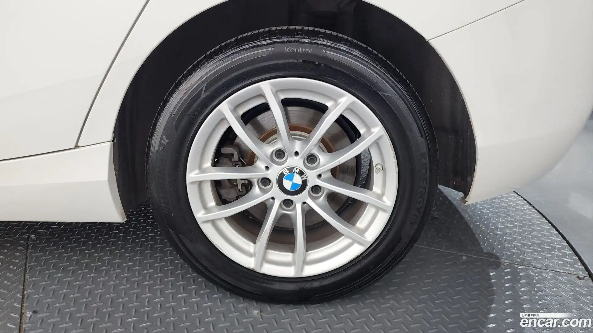 1-Series BMW 2018.4-OUTER-031