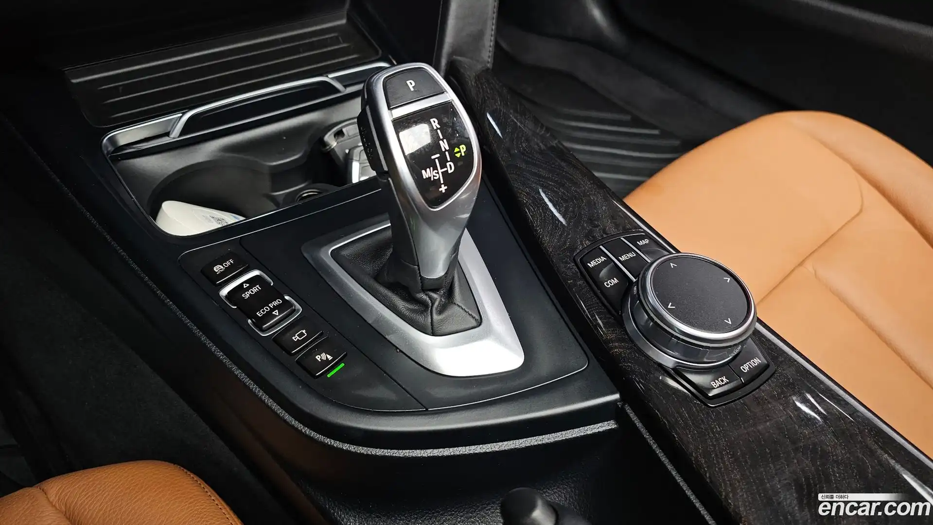4-Series BMW 2017.11-INNER-009