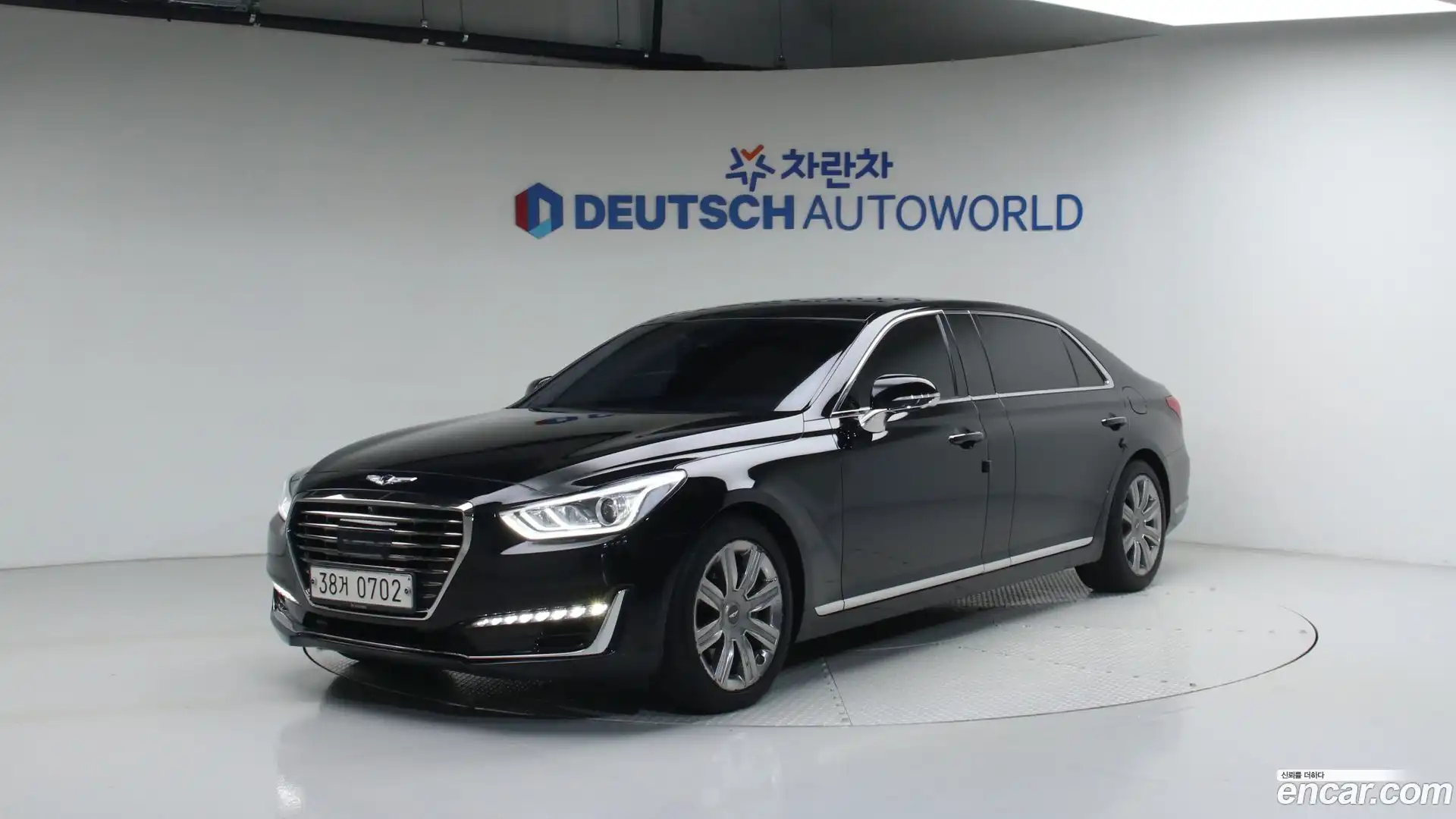 EQ900 Genesis 2016.4-OUTER-001
