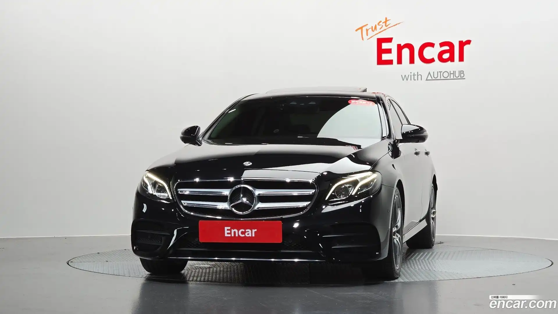 E-Class Mercedes-Benz 2018.11-OUTER-003