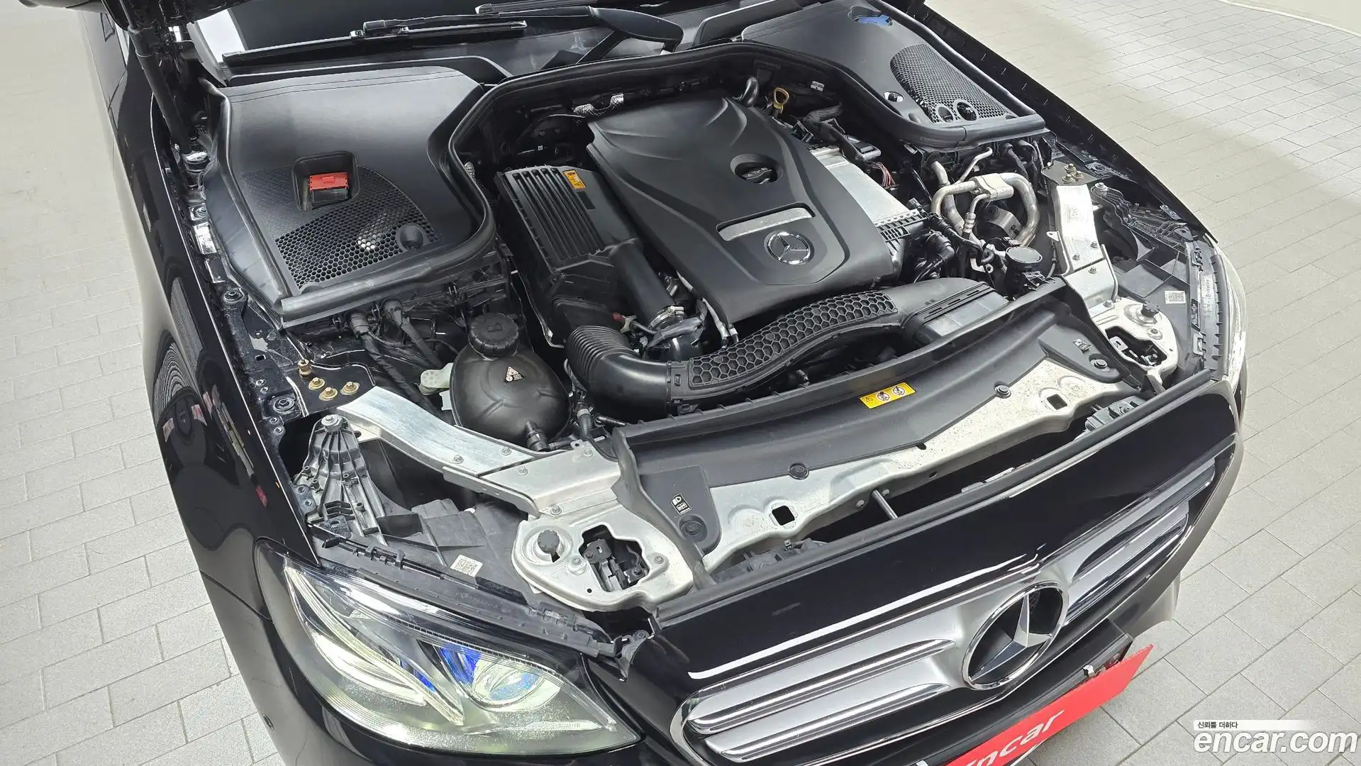 E-Class Mercedes-Benz 2018.11-OUTER-006