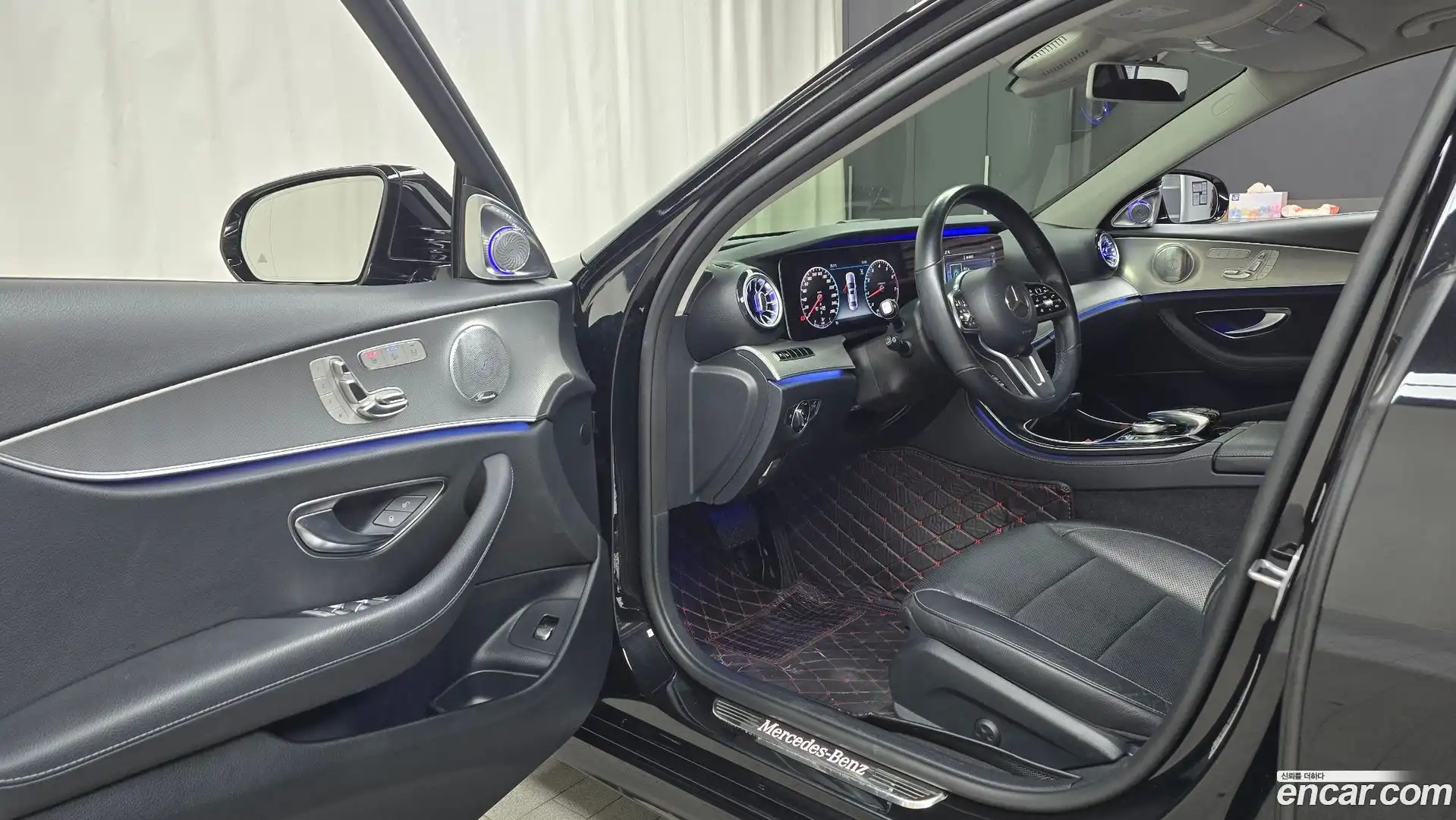 E-Class Mercedes-Benz 2018.11-INNER-010