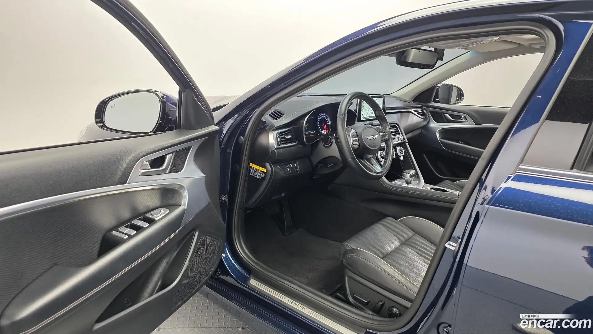 G70 Genesis 2018.0-INNER-010