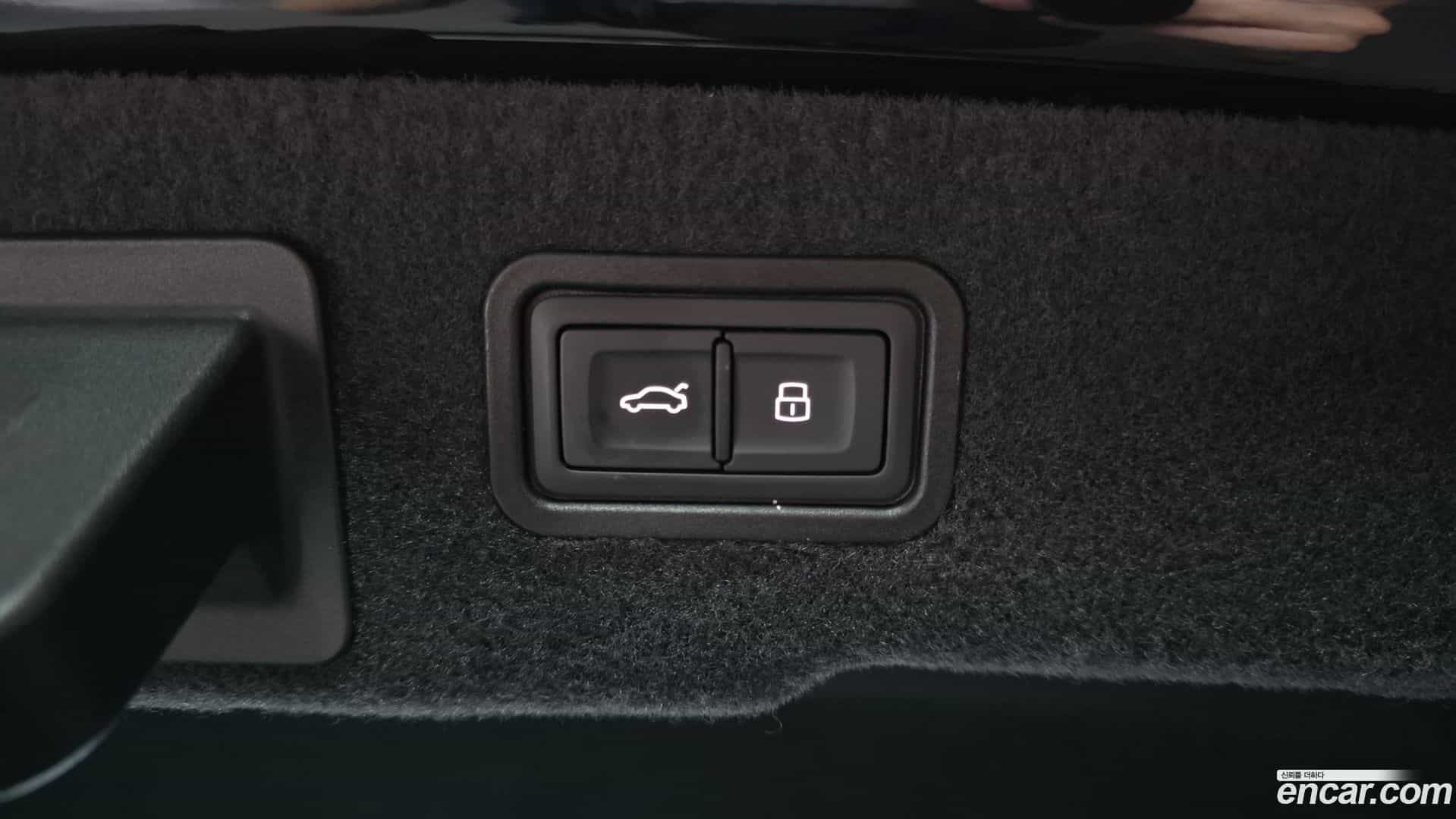 A8 Audi 2021.6-OPTION-049