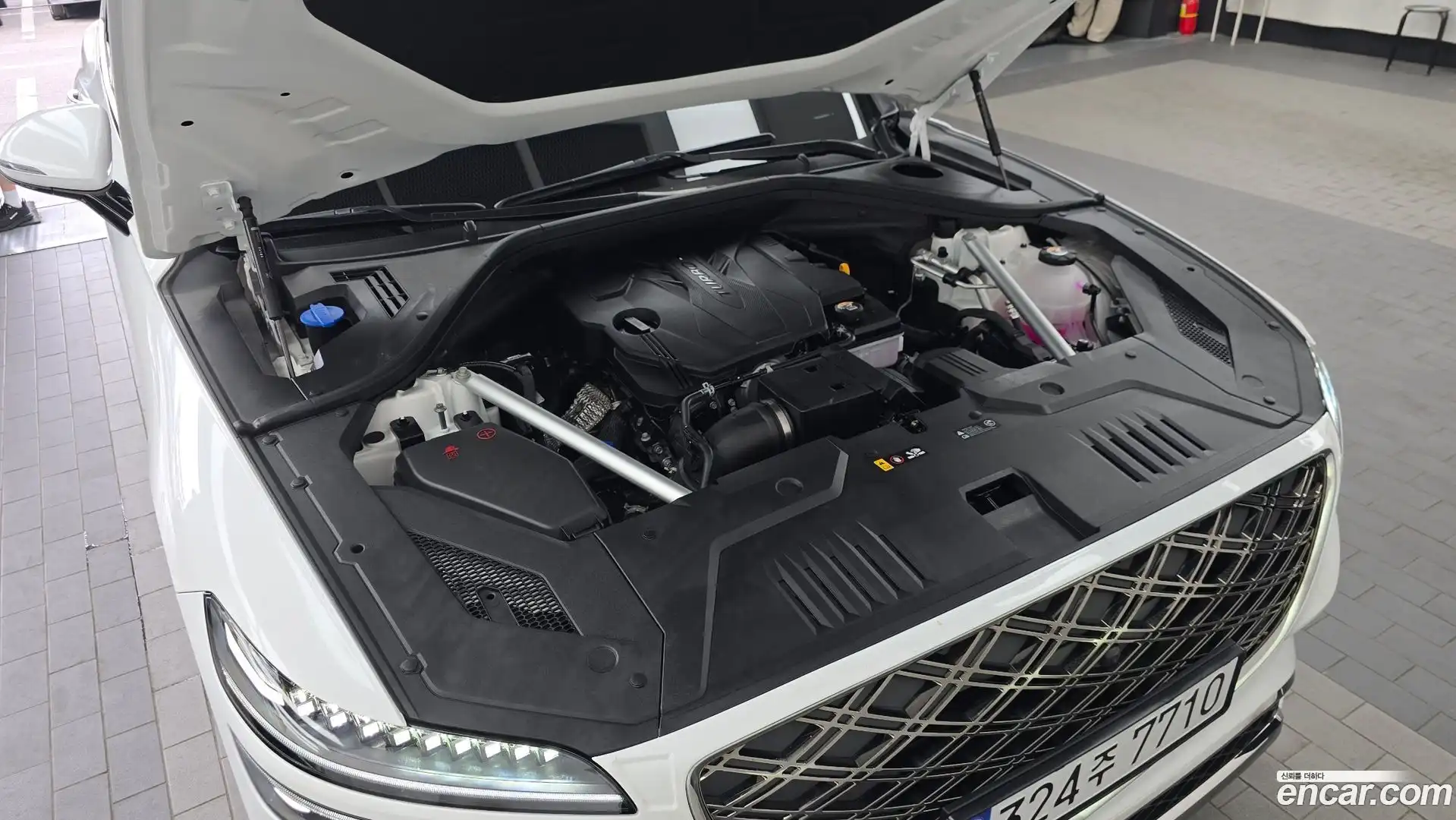 GV70 Genesis 2025.10-OUTER-006