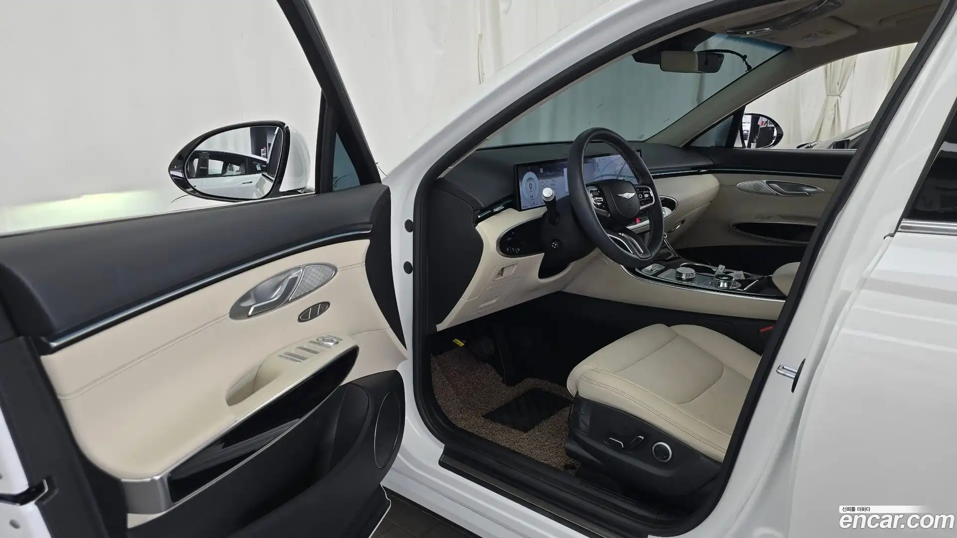 GV70 Genesis 2025.10-INNER-010