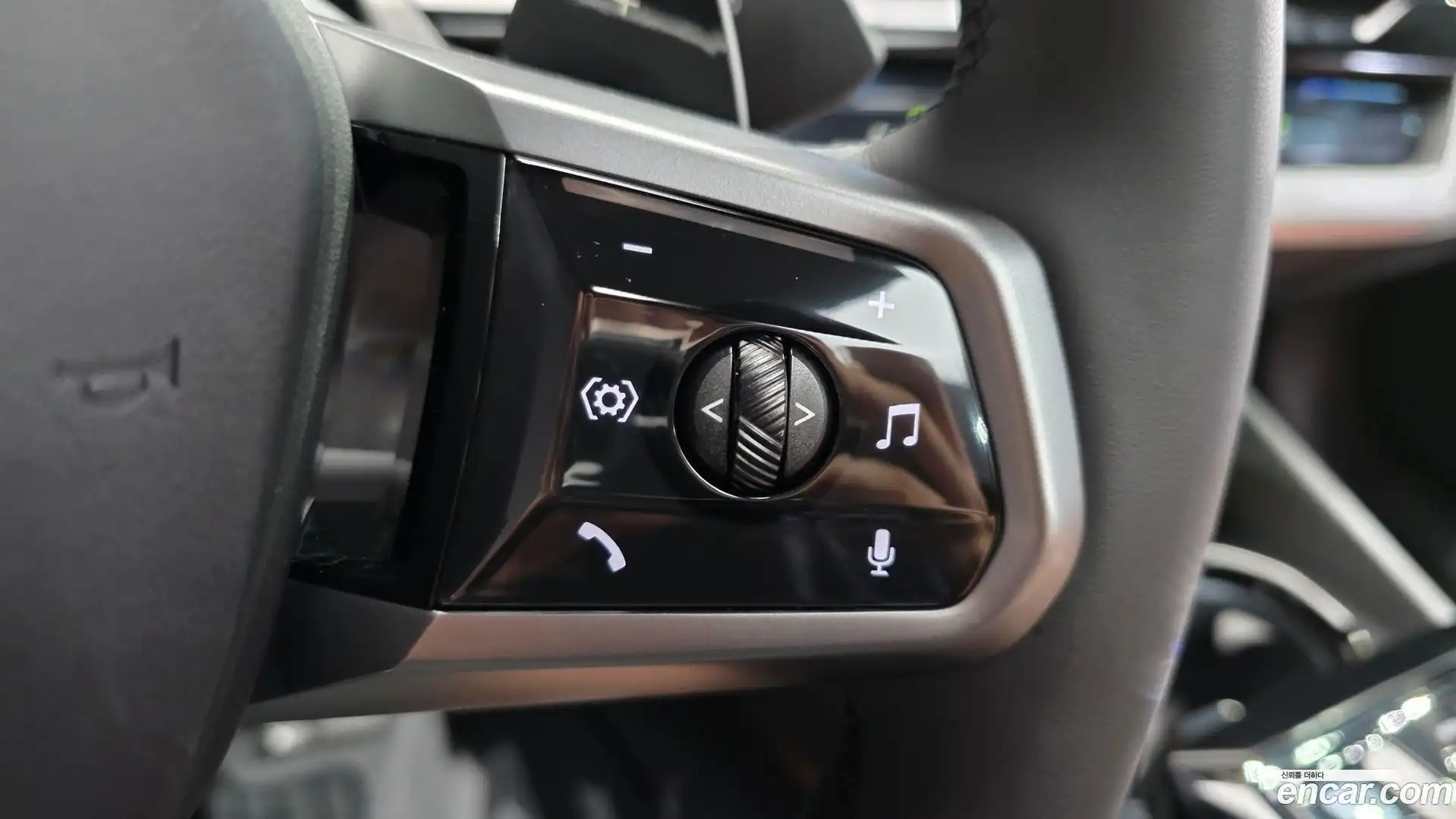 5-Series BMW 2025.1-OPTION-044