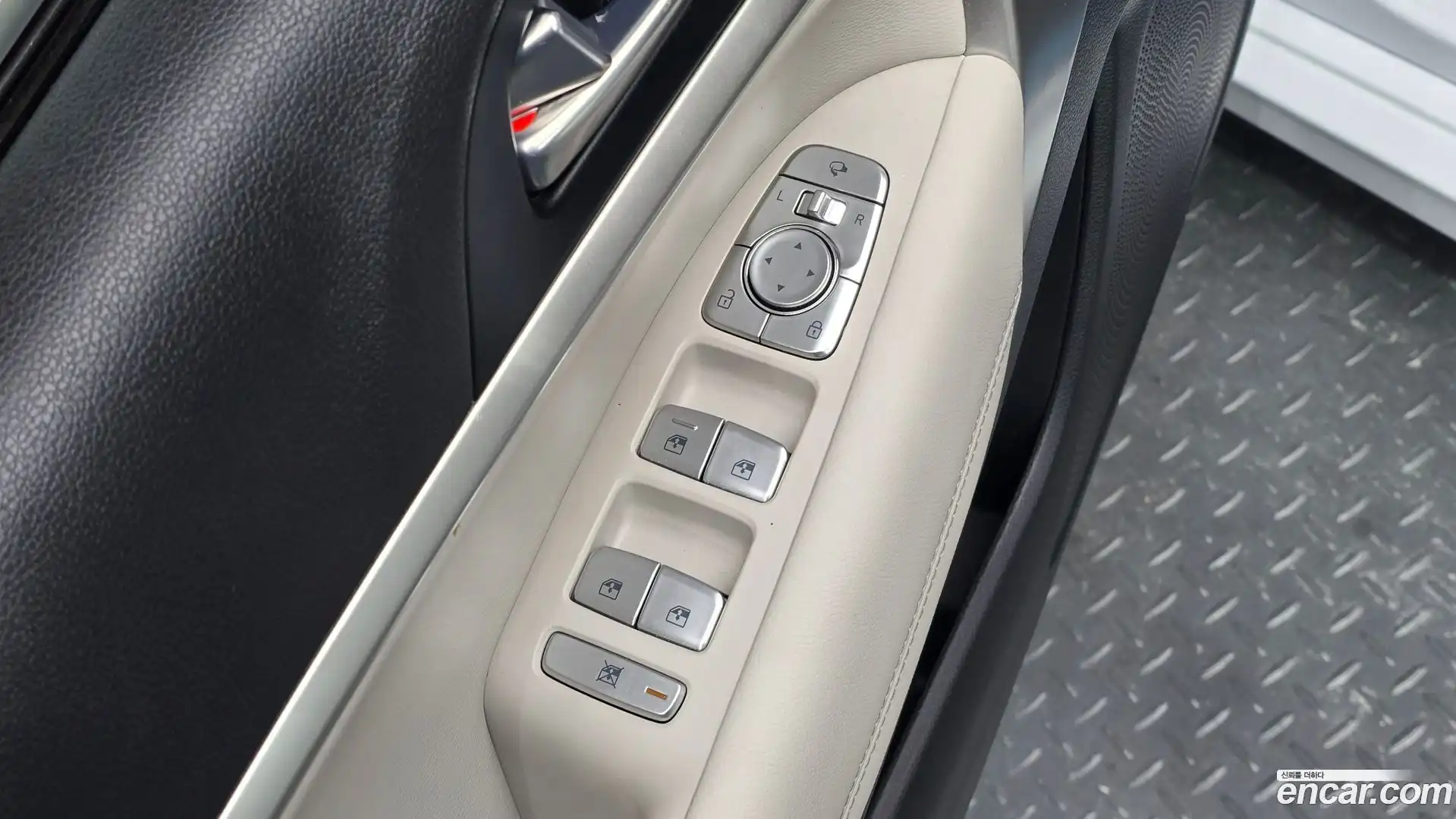 G70 Genesis 2022.6-OPTION-023