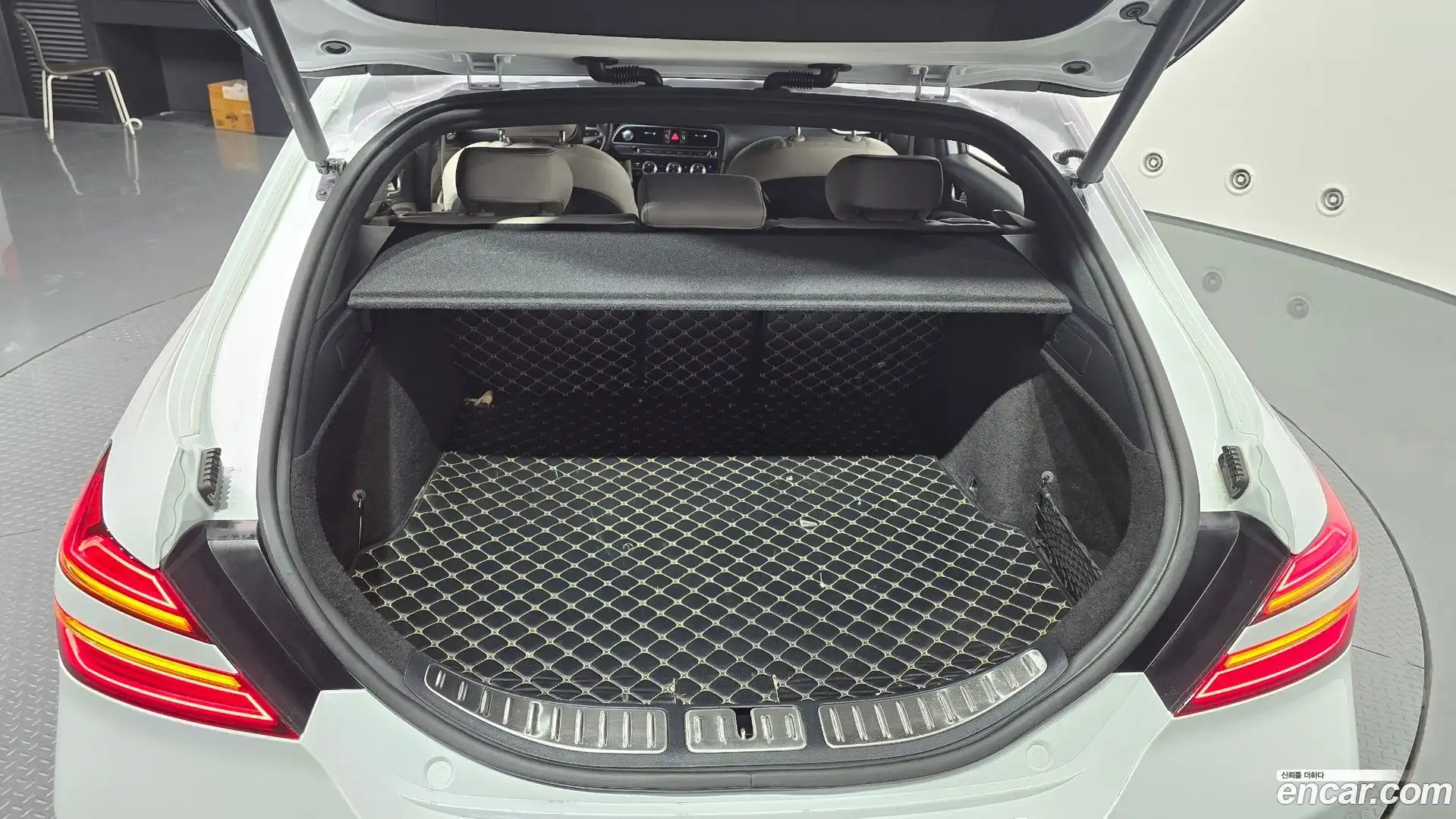 G70 Genesis 2022.6-OPTION-043