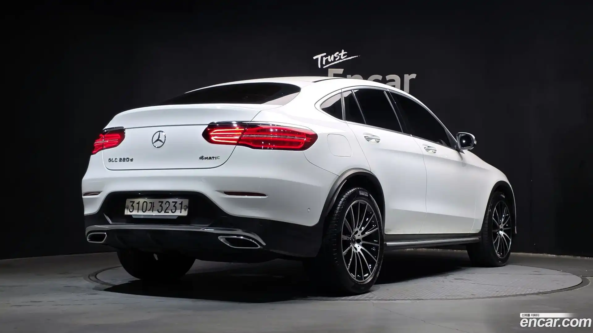 GLC-Class Mercedes-Benz 2018.5-OUTER-002