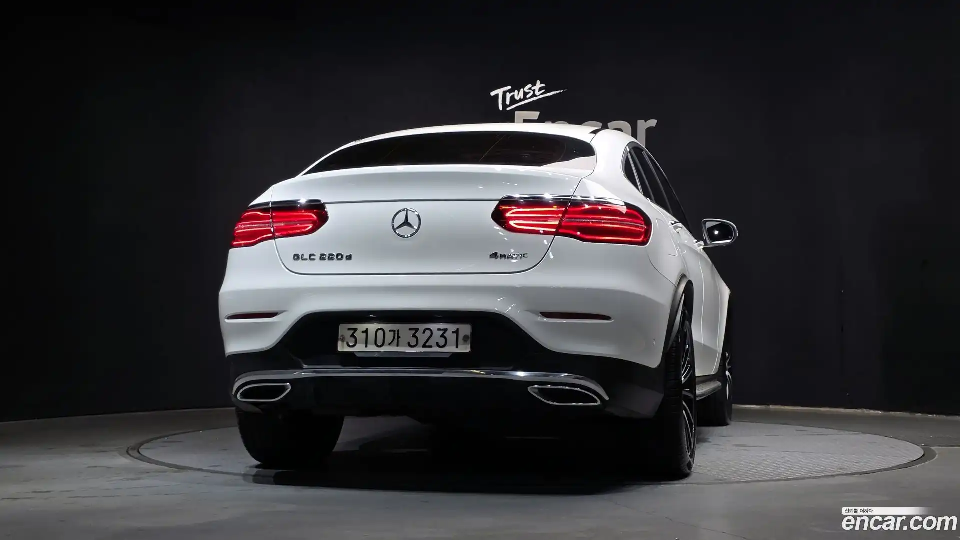 GLC-Class Mercedes-Benz 2018.5-OUTER-004