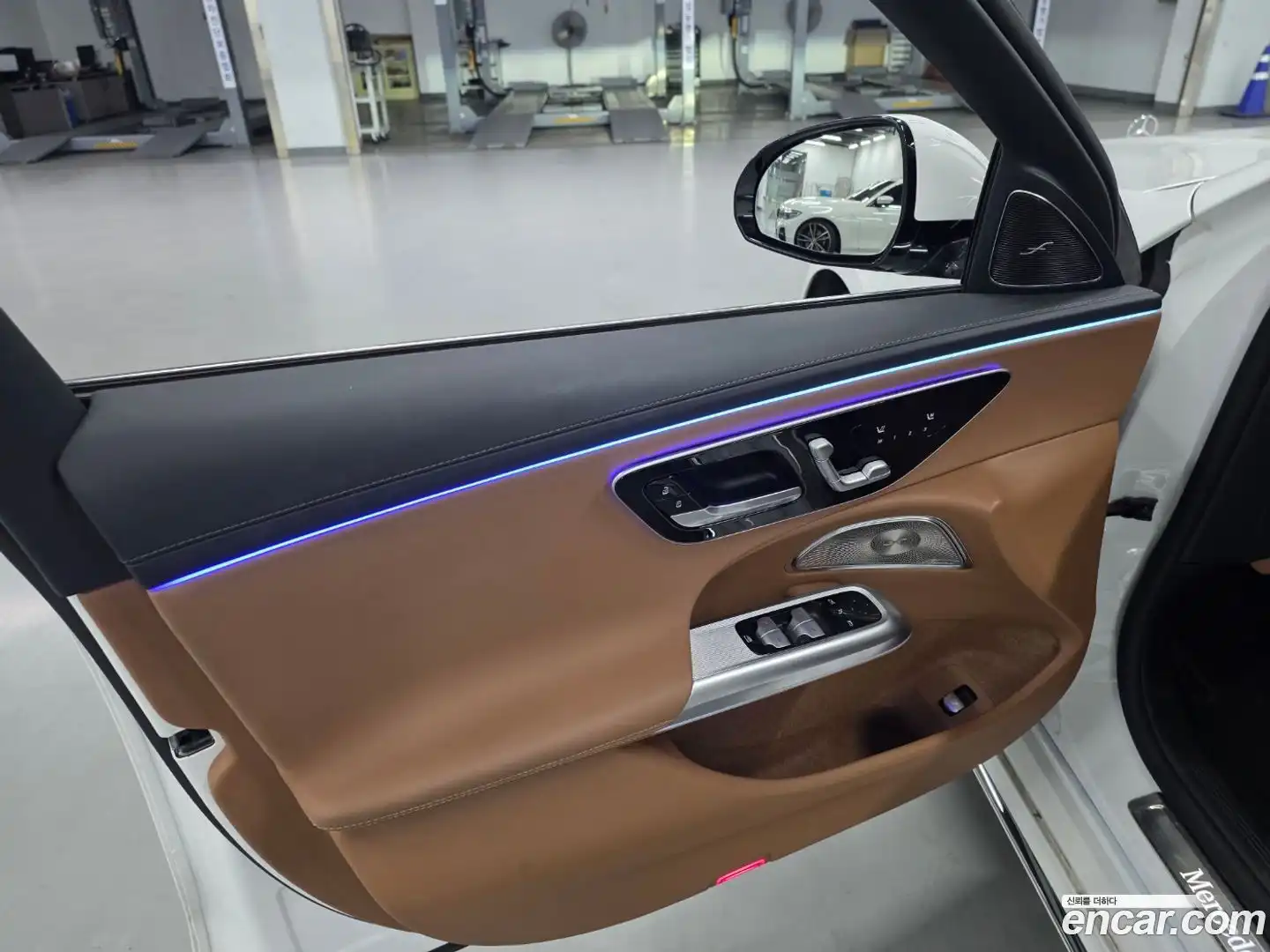 E-Class Mercedes-Benz 2024.6-OUTER-005