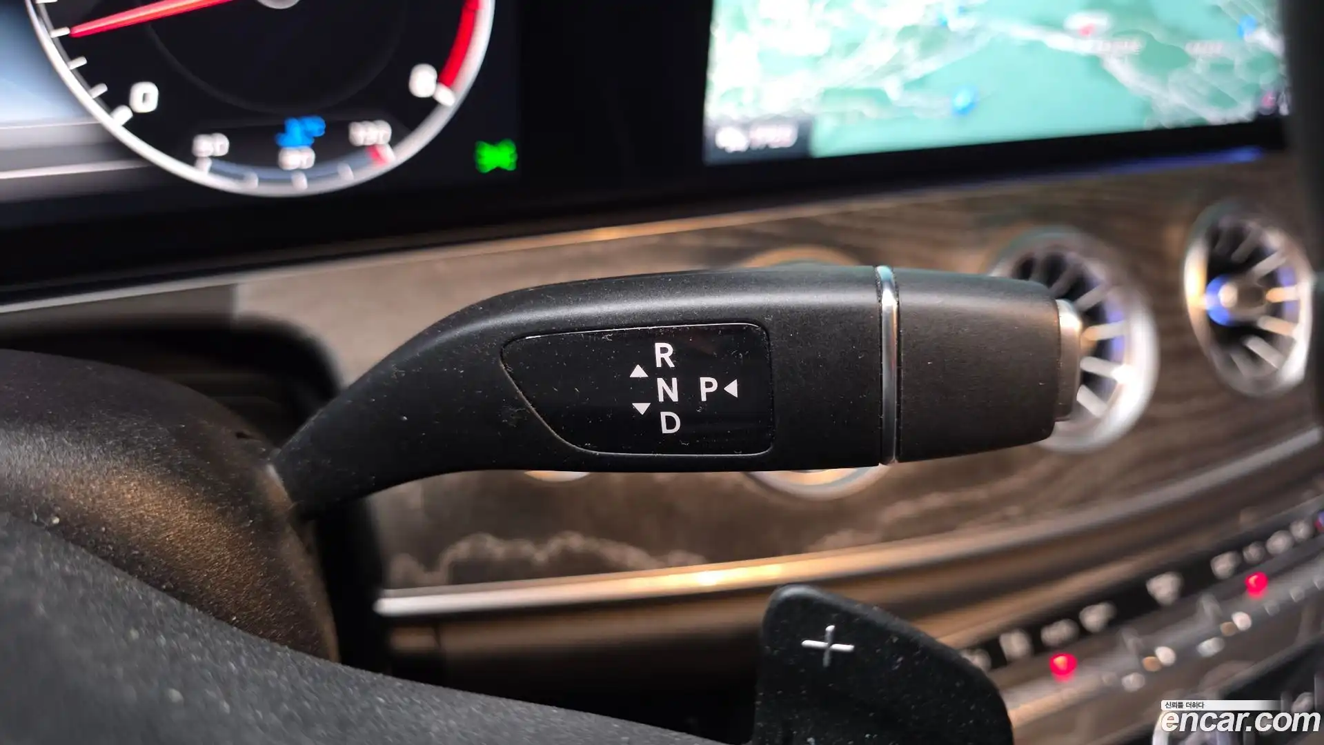 CLS-Class Mercedes-Benz 2019.5-INNER-009