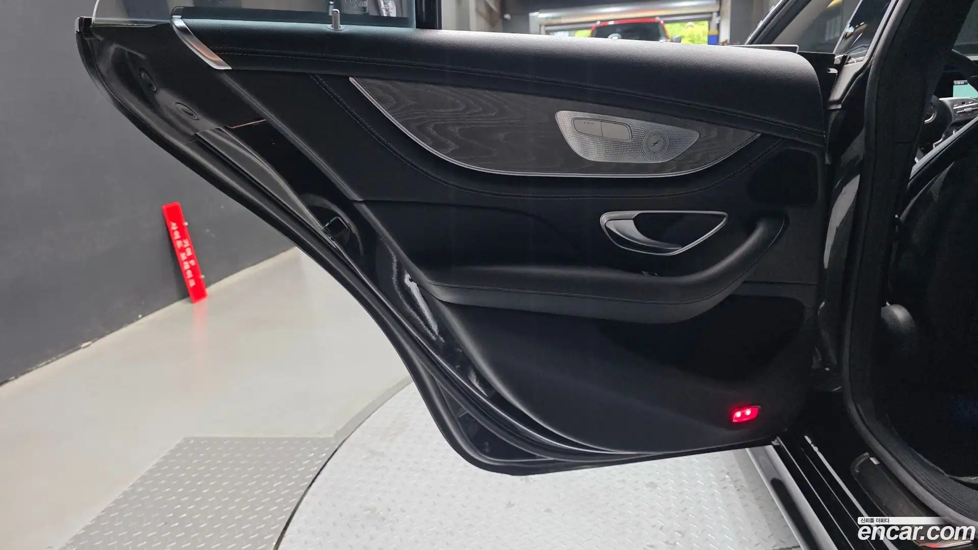 CLS-Class Mercedes-Benz 2019.5-INNER-035