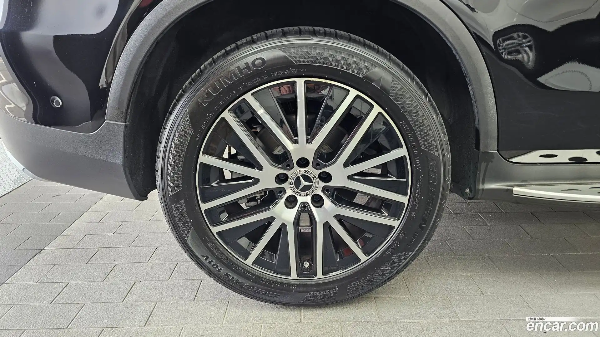 GLC-Class Mercedes-Benz 2020.5-OUTER-005