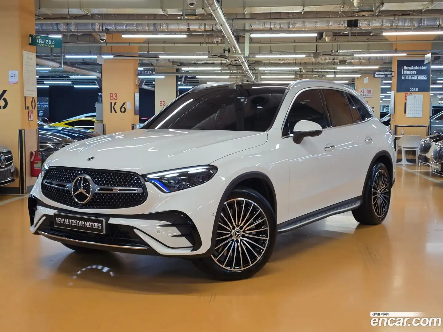 GLC-Class Mercedes-Benz 2025.2-OUTER-001