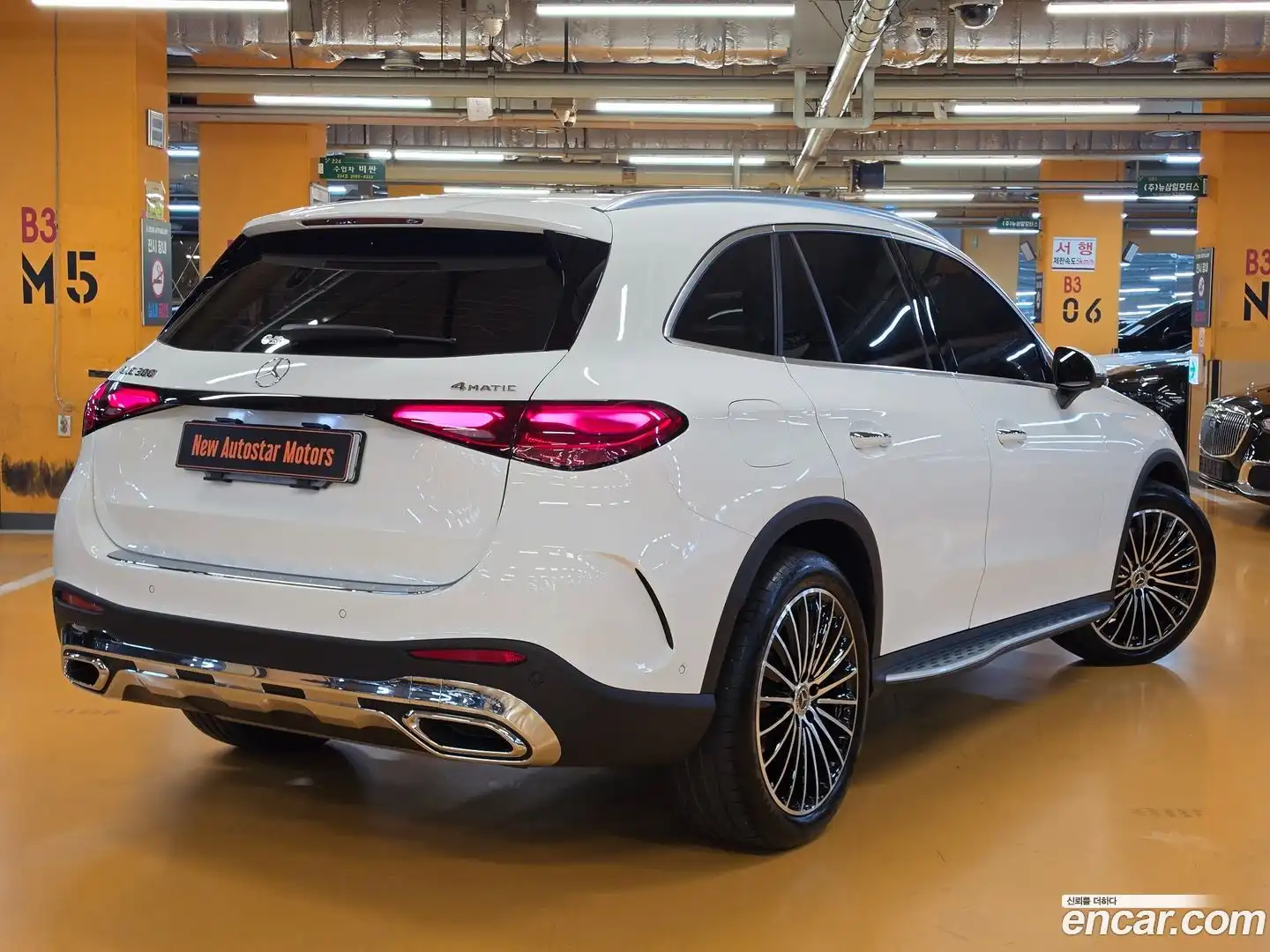 GLC-Class Mercedes-Benz 2025.2-OUTER-002