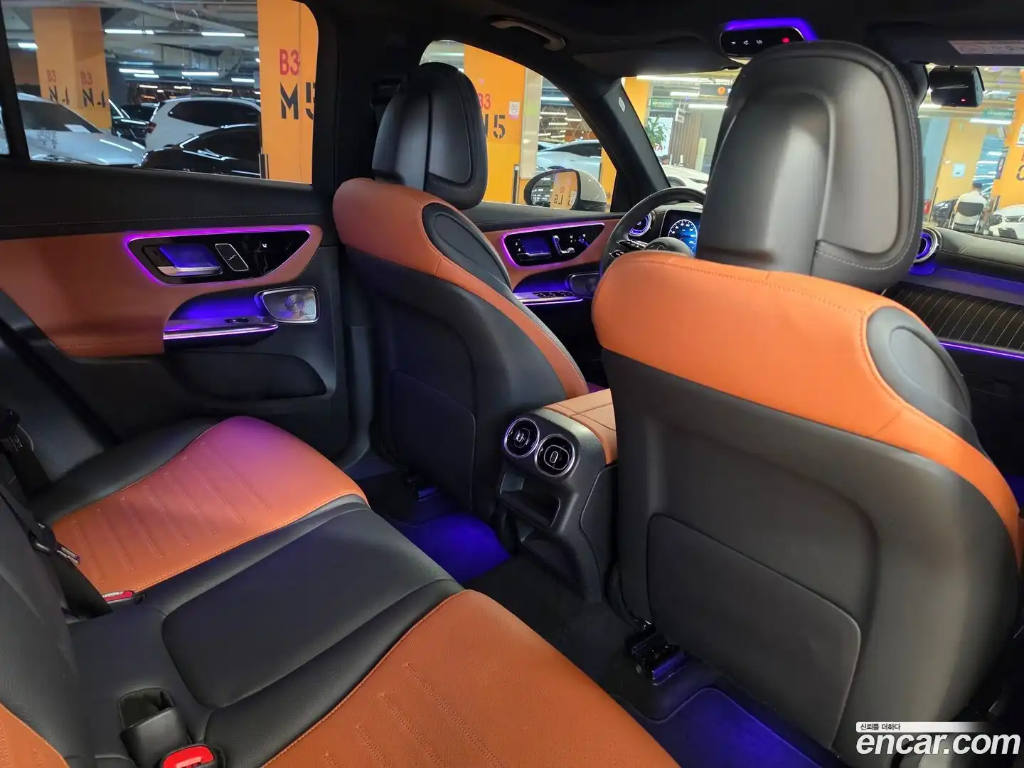 GLC-Class Mercedes-Benz 2025.2-INNER-009