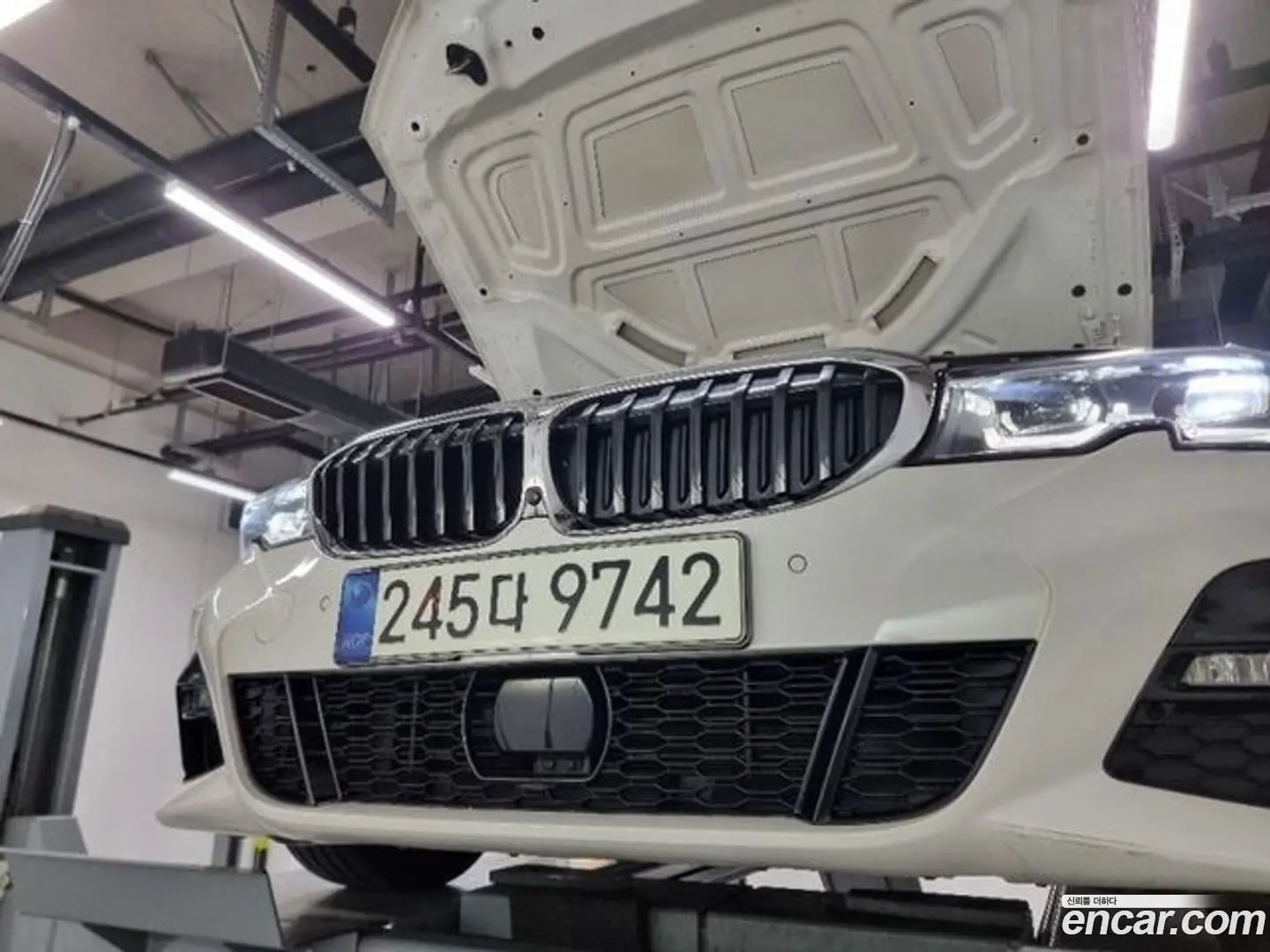 Main__Slider__Photo:3-Series BMW 2021.0-0