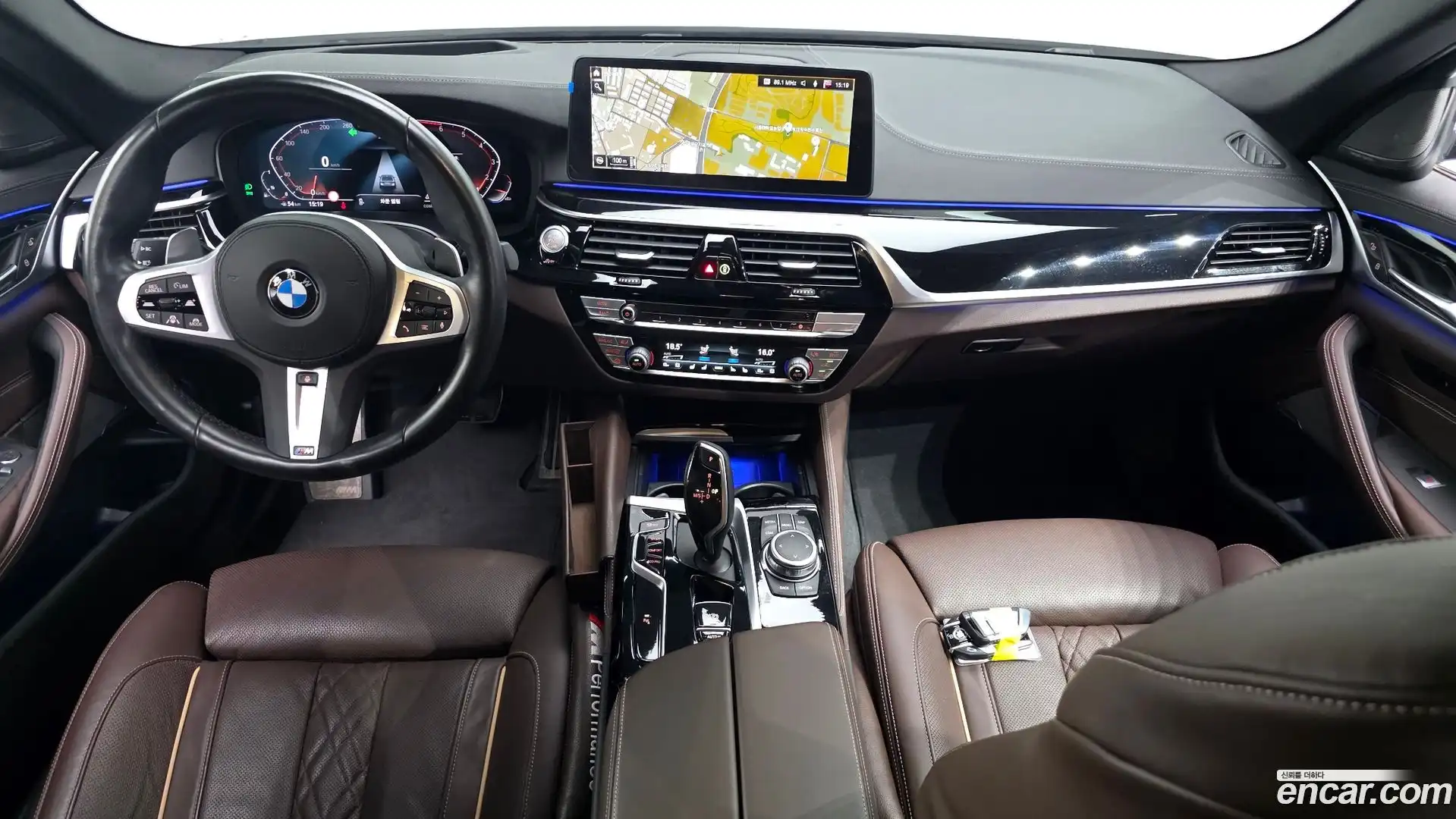 5-Series BMW 2022.2-INNER-007