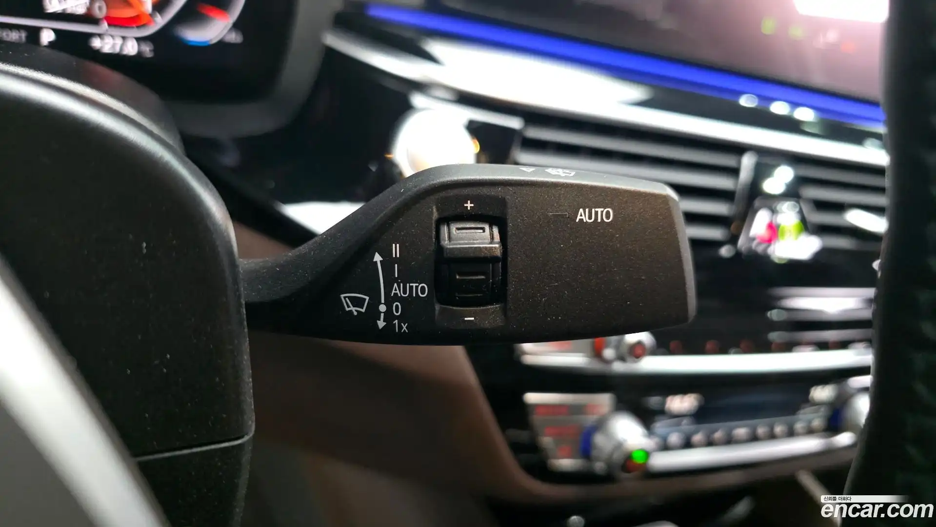 5-Series BMW 2022.2-OPTION-024