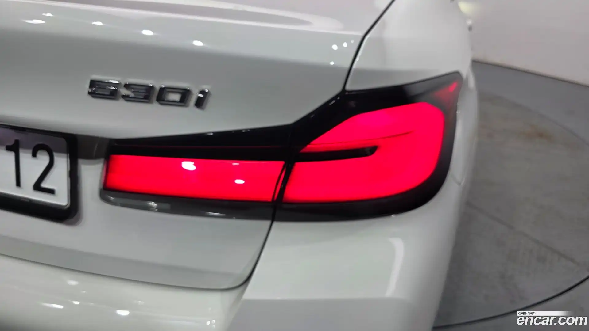 5-Series BMW 2022.2-OUTER-033