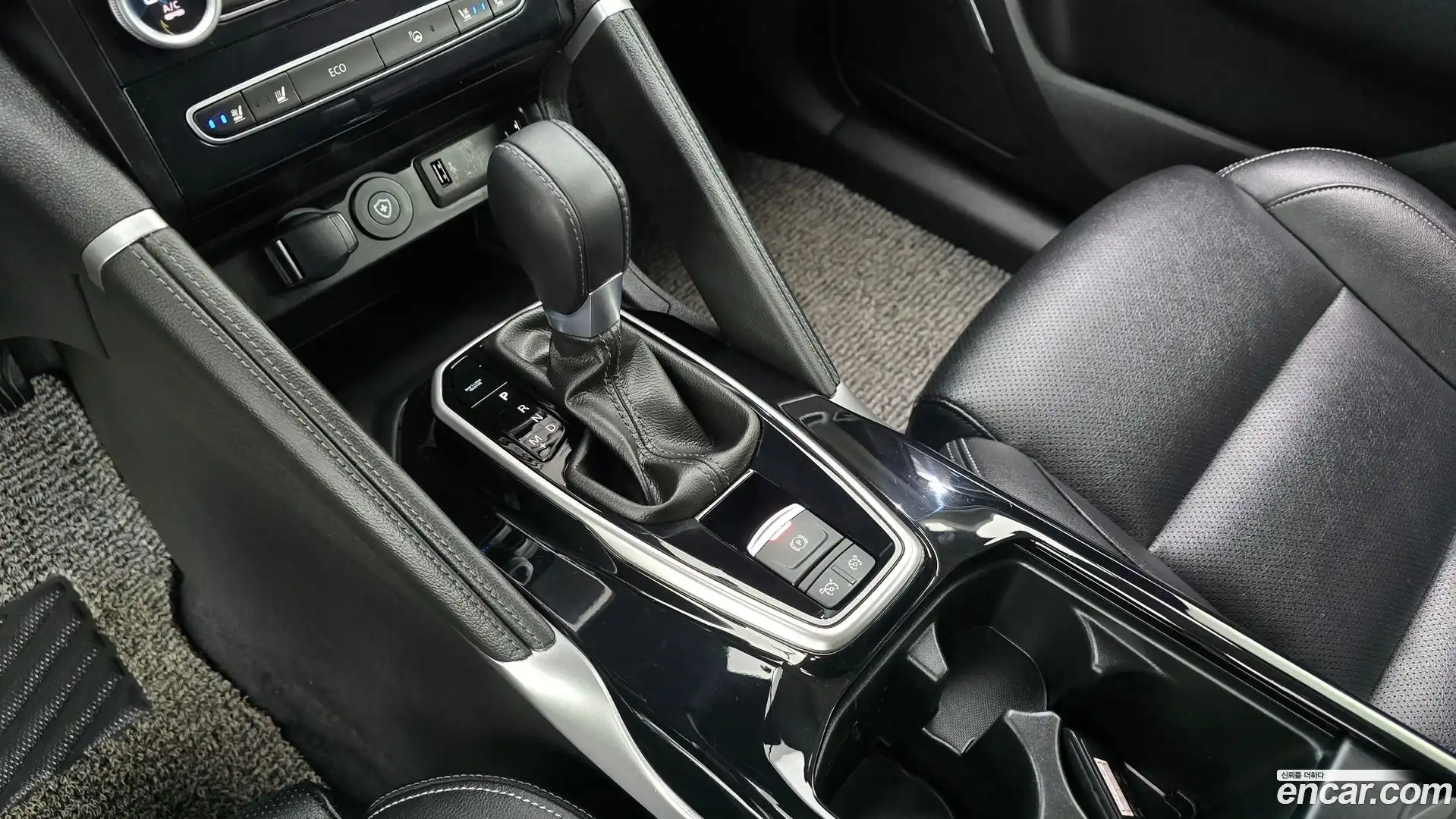 QM6 Renault Korea 2024.0-INNER-009