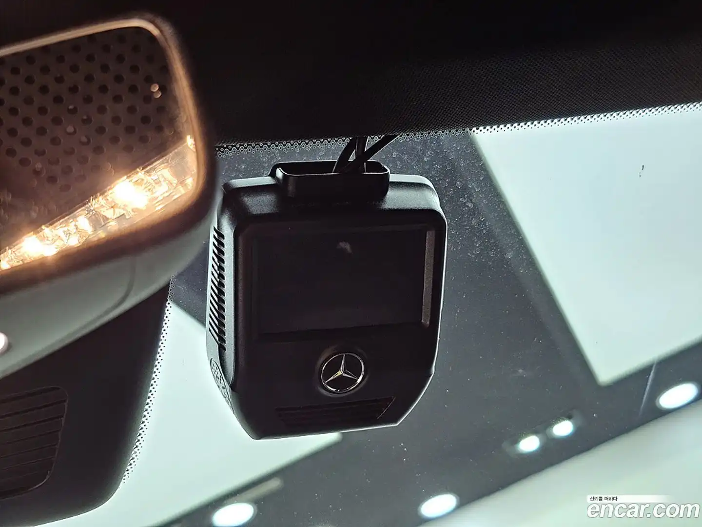 C-Class Mercedes-Benz 2019.4-OPTION-017